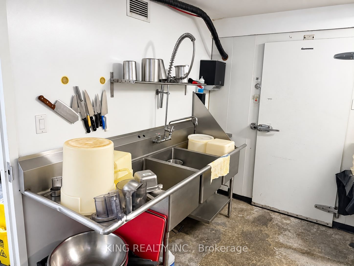 133 Jefferson Avenue Property Photo 43