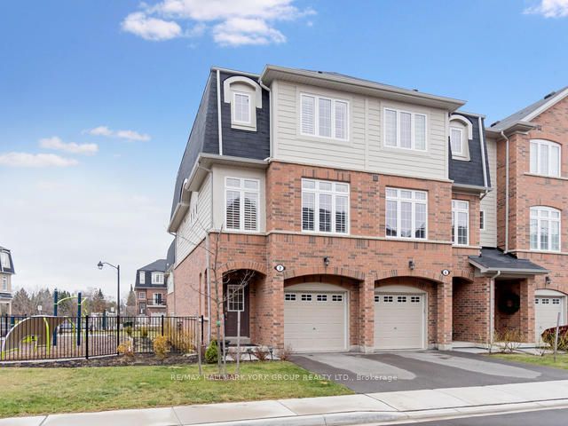 1133 Haig Boulevard E 7 Property Photo 1