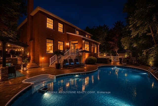324 Oakridge Court Property Photo 42