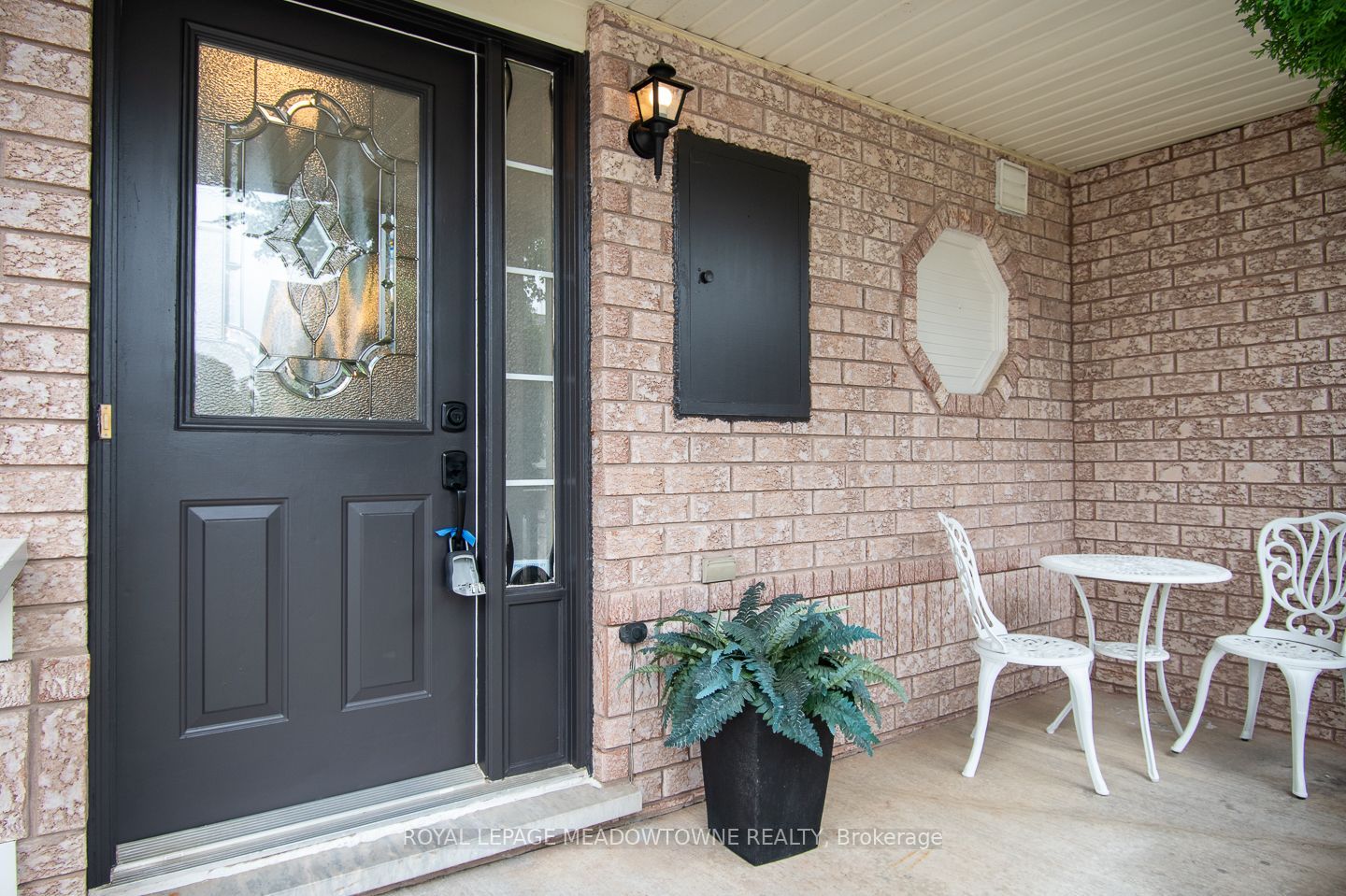 415 Bundy Drive Property Photo 4
