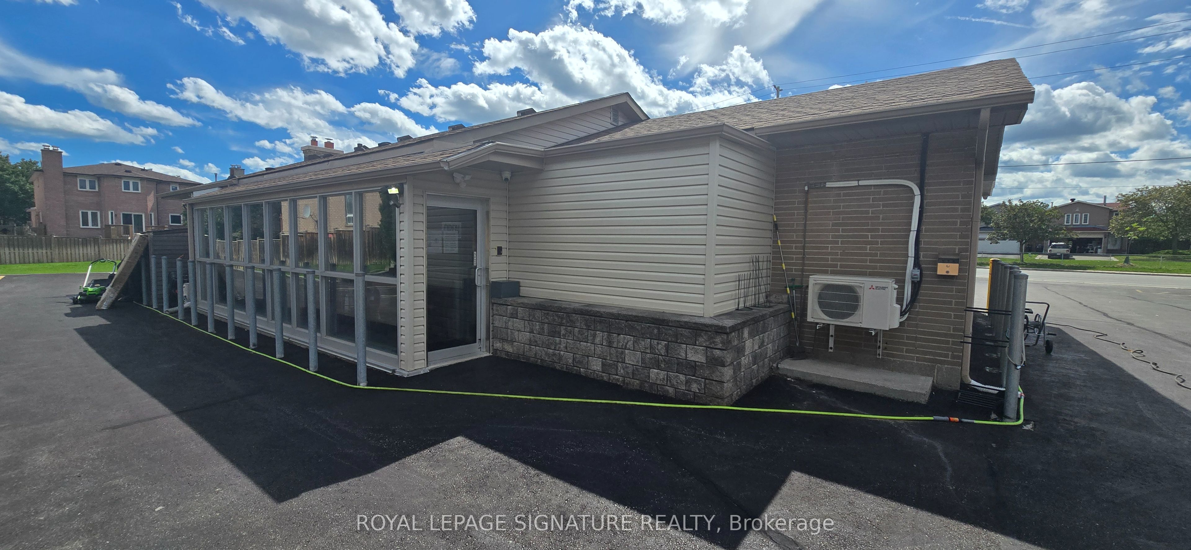 5085 Mclaughlin Road Property Photo 12