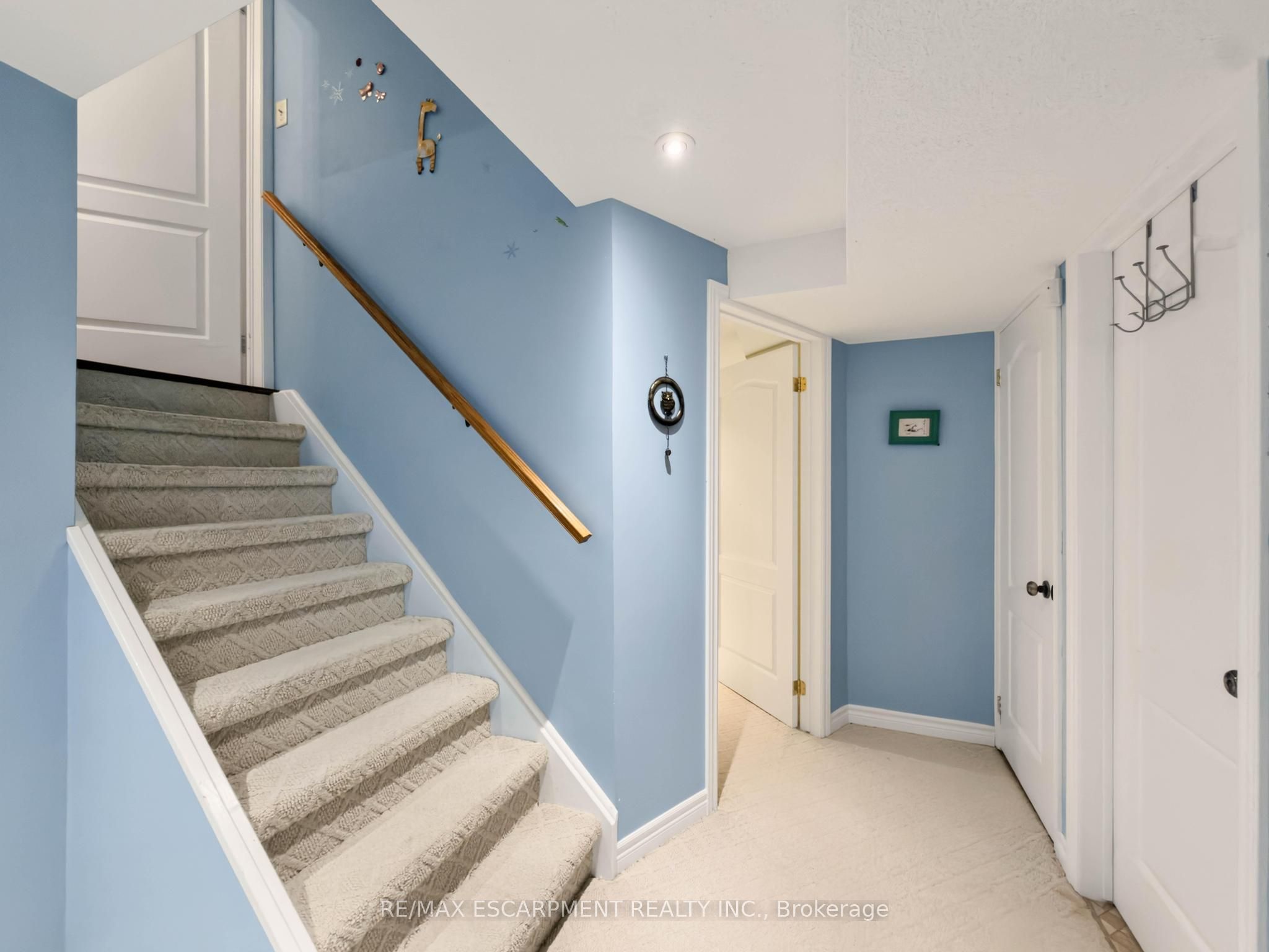 1396 Thorncrest Crescent Property Photo 33