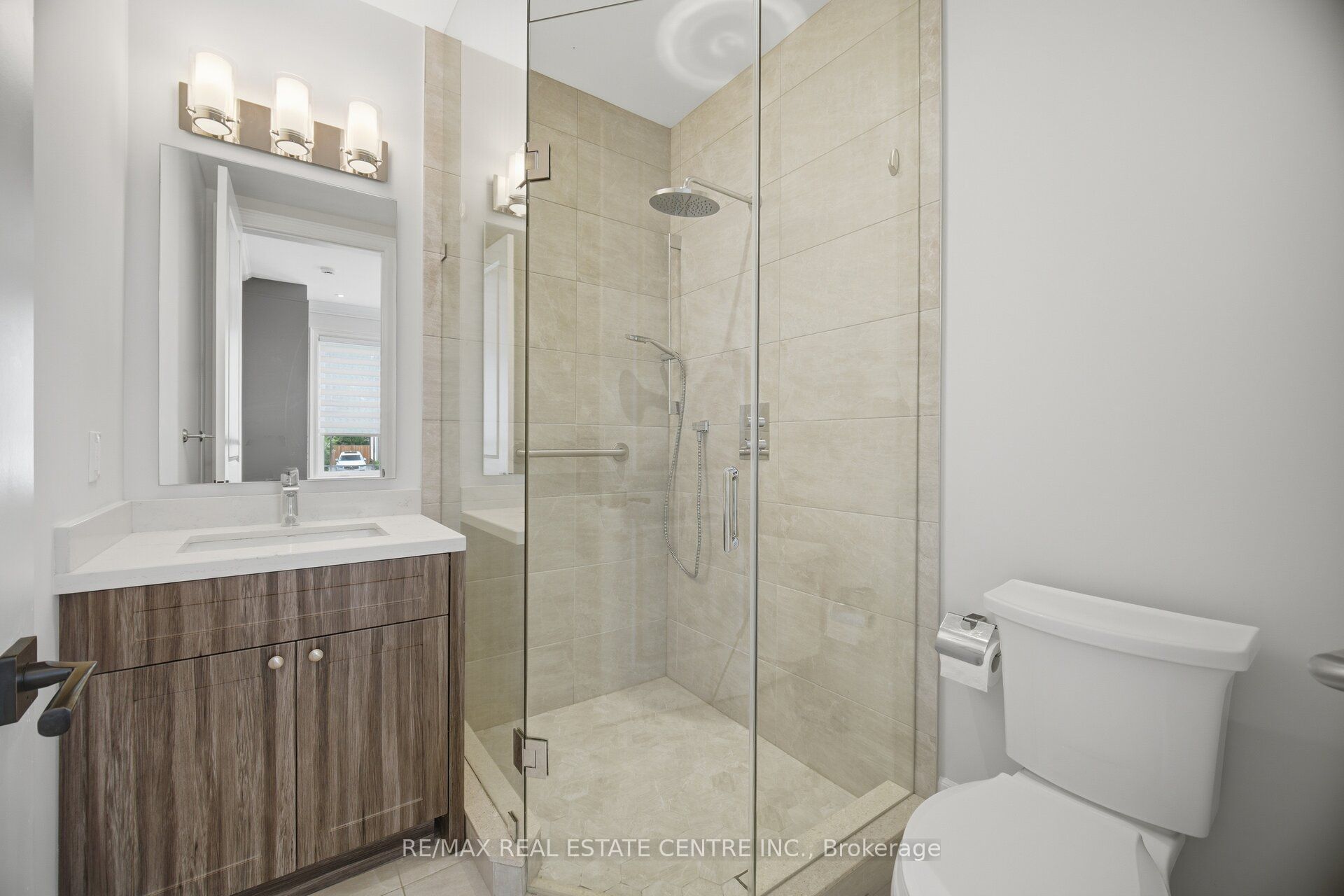 1496 Mansfield Drive Property Photo 19