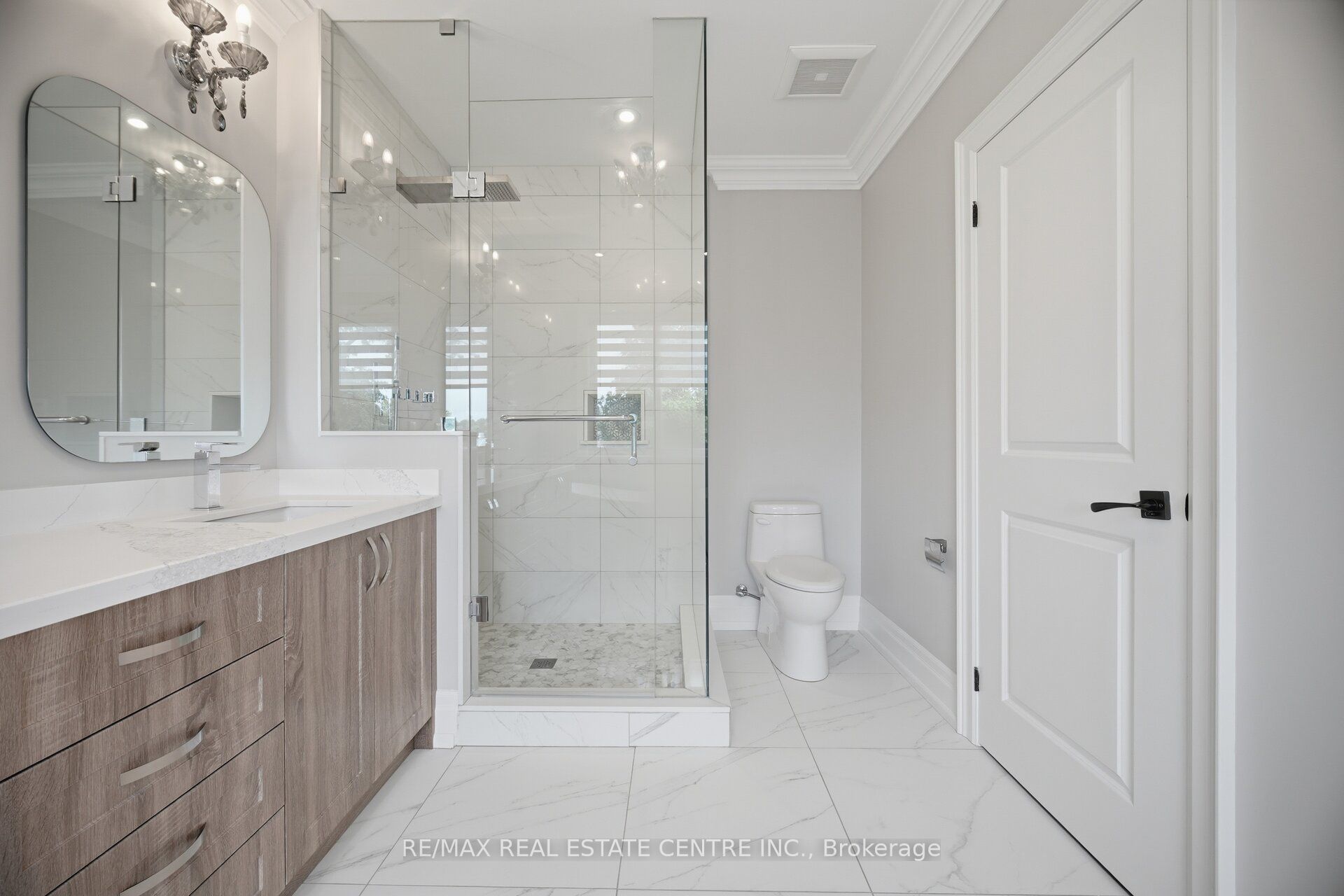 1496 Mansfield Drive Property Photo 25