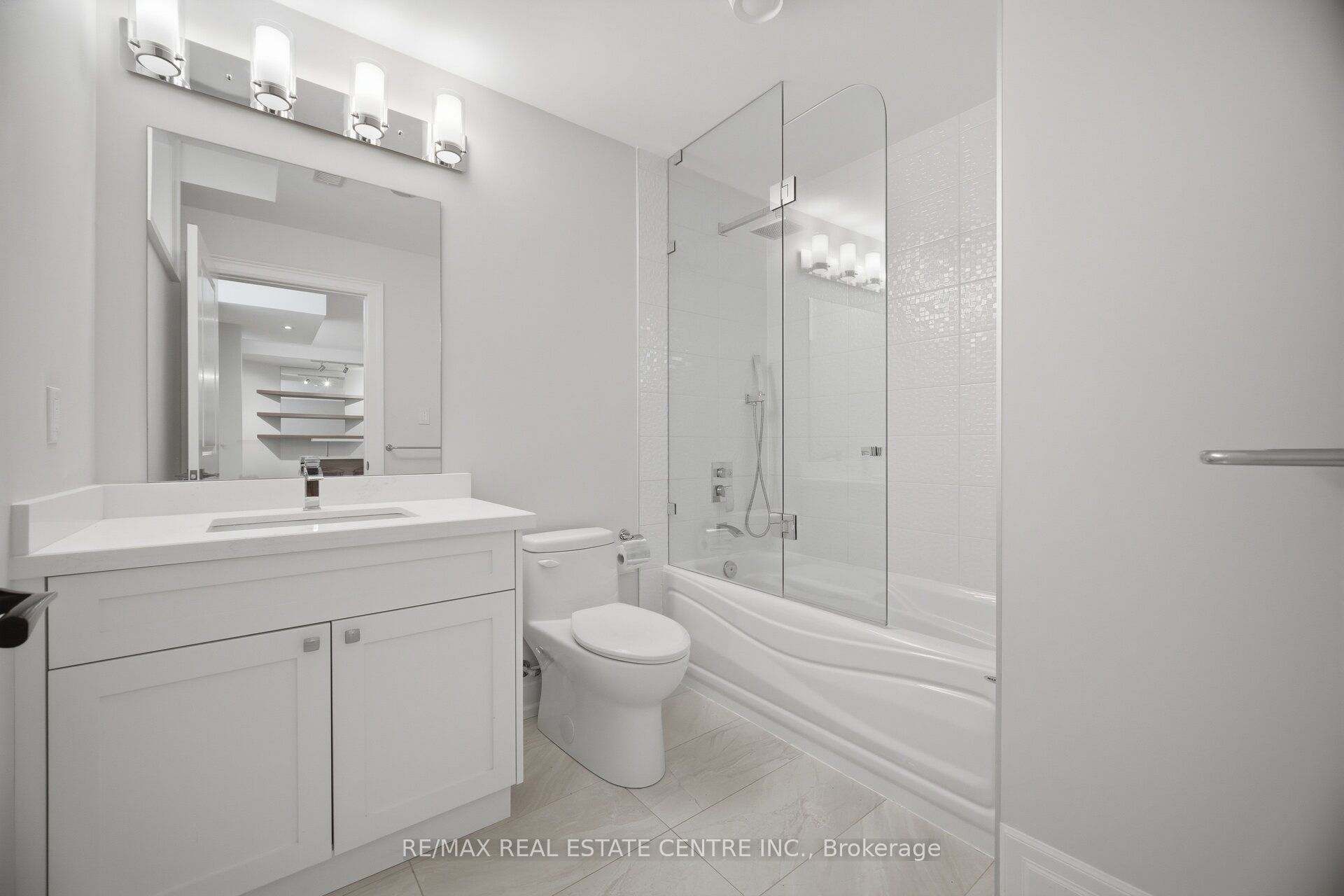 1496 Mansfield Drive Property Photo 42