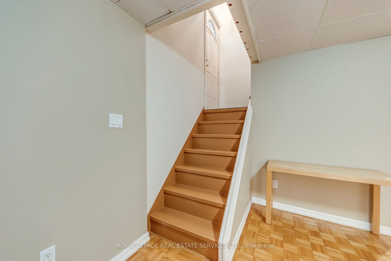 1607 Ewald Road Property Photo 20