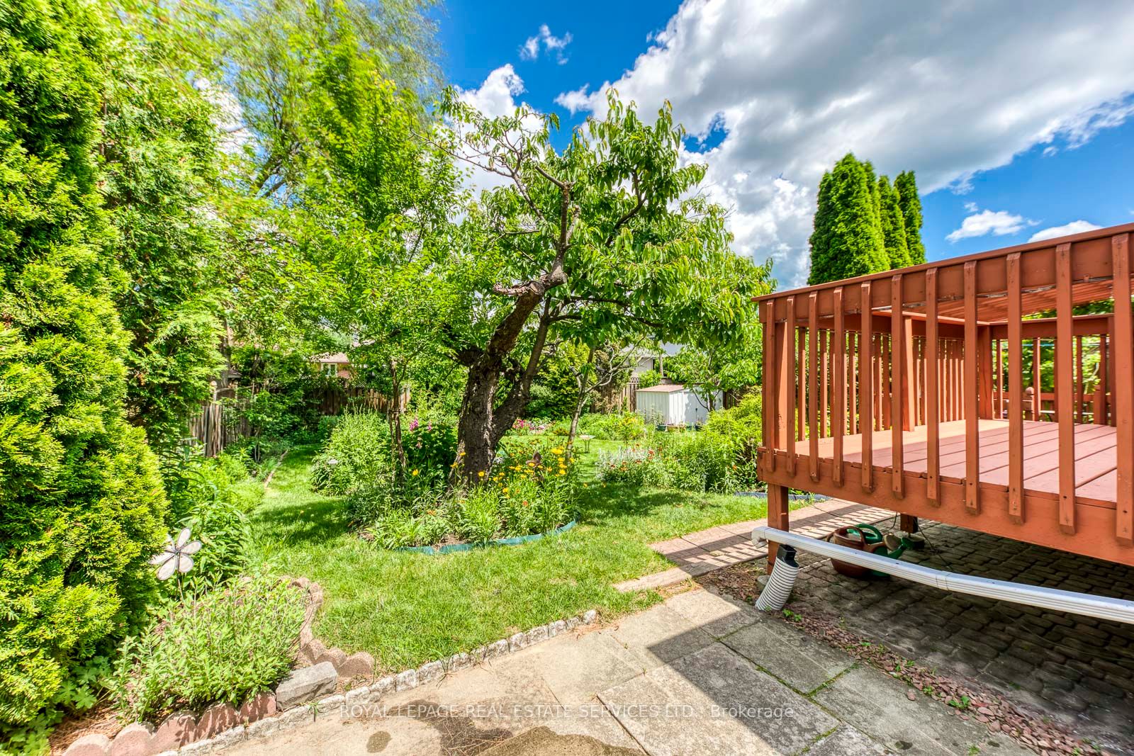 1607 Ewald Road Property Photo 30