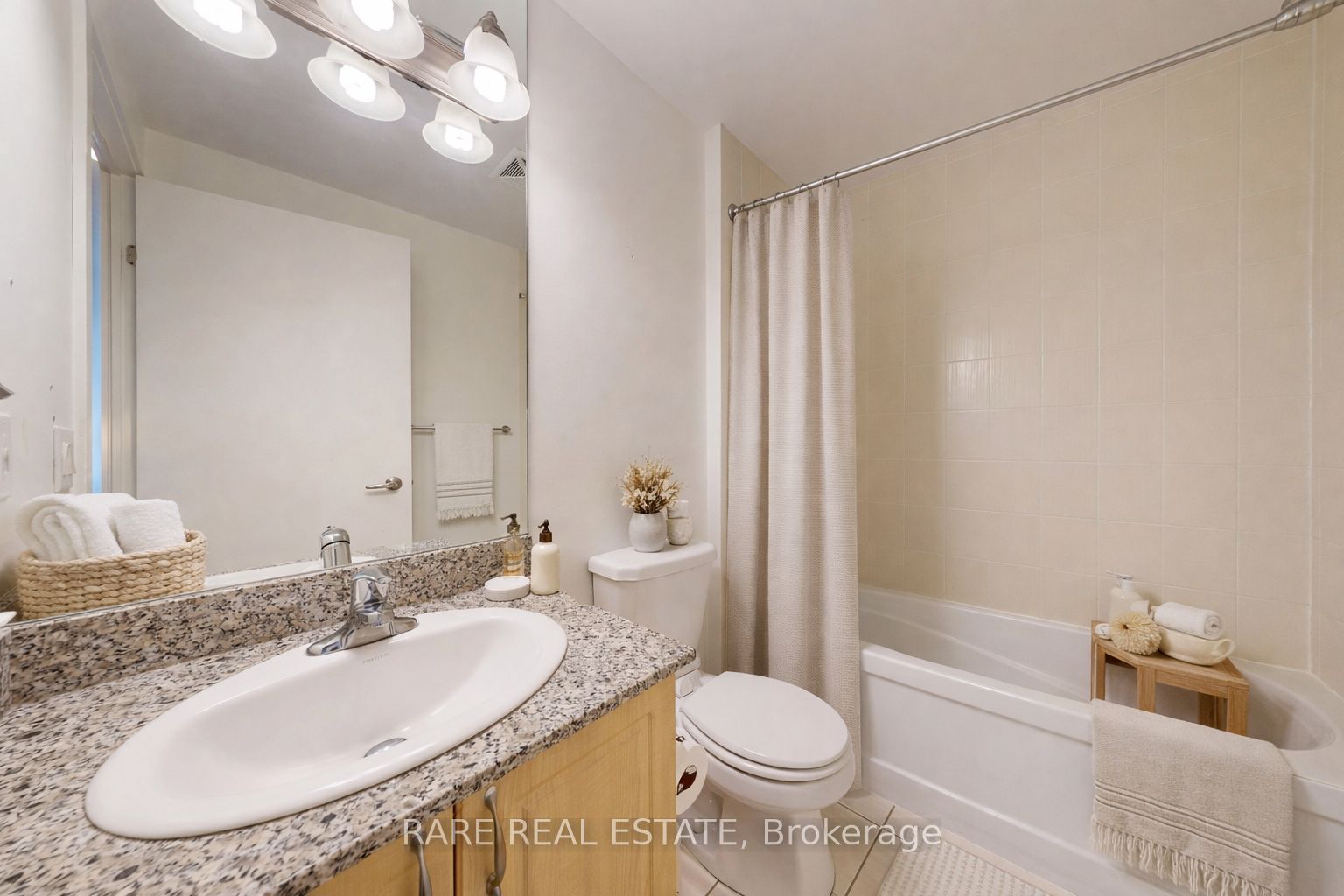 1638 Bloor Street W 607 Property Photo 7