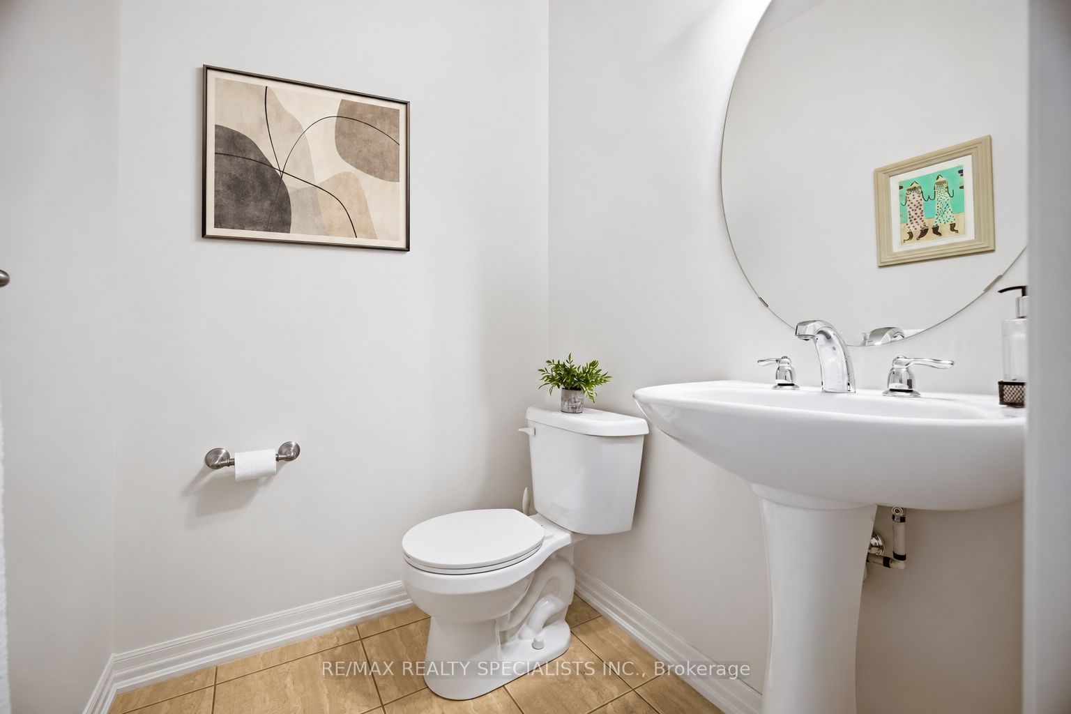 92 Hanson Crescent Property Photo 9