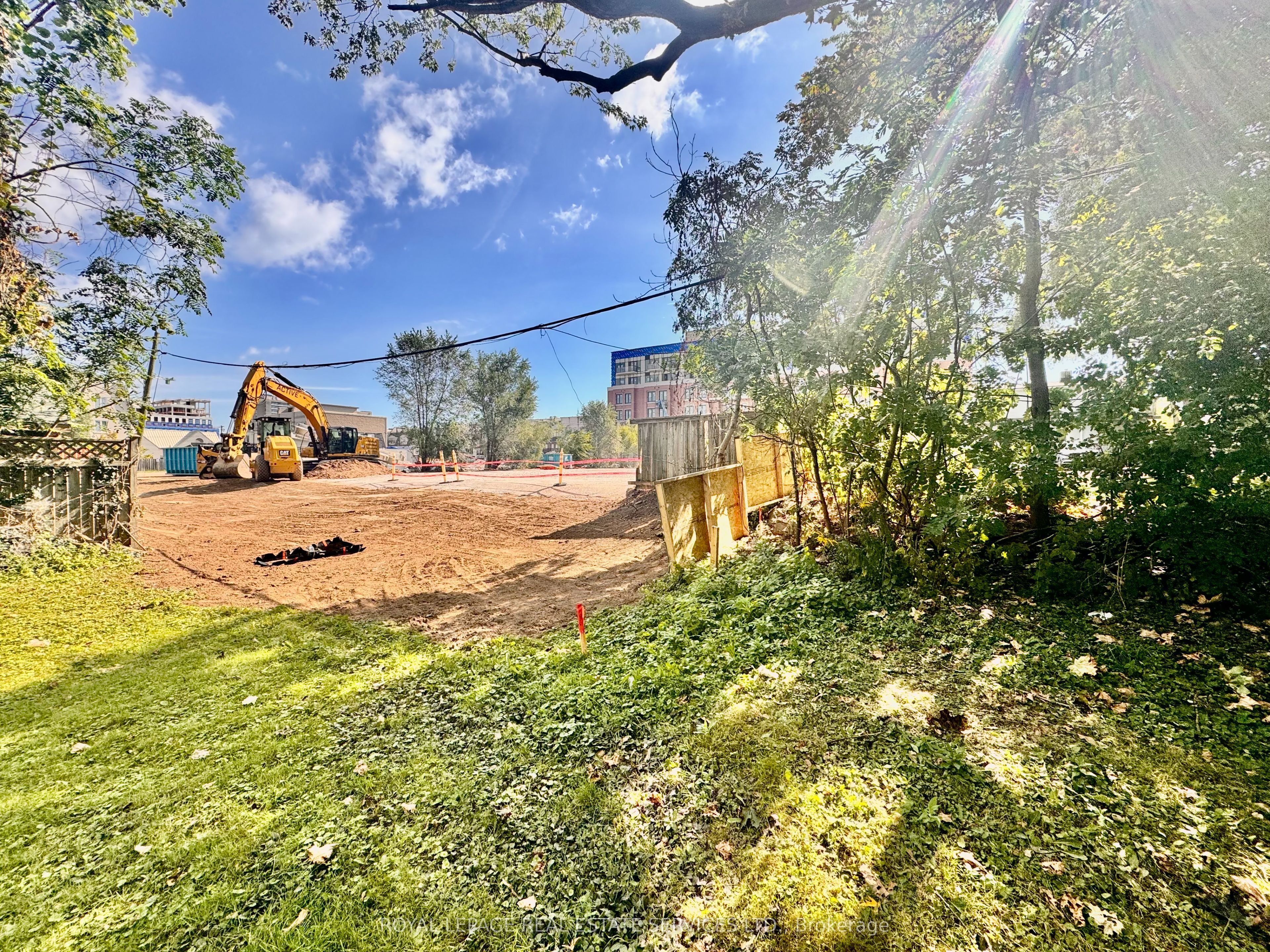 2386 Sovereign Street Property Photo 15