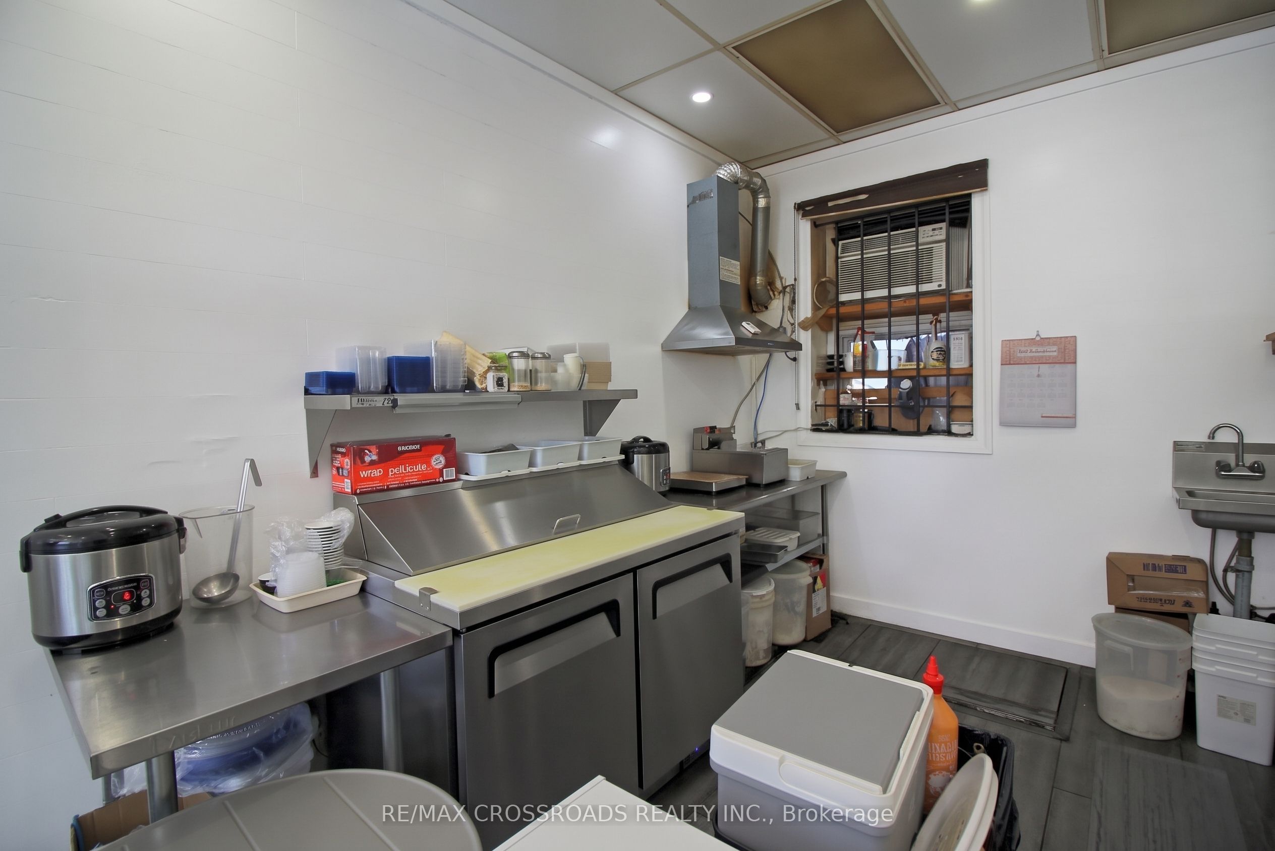 67 Roncesvalles Avenue Property Photo 6