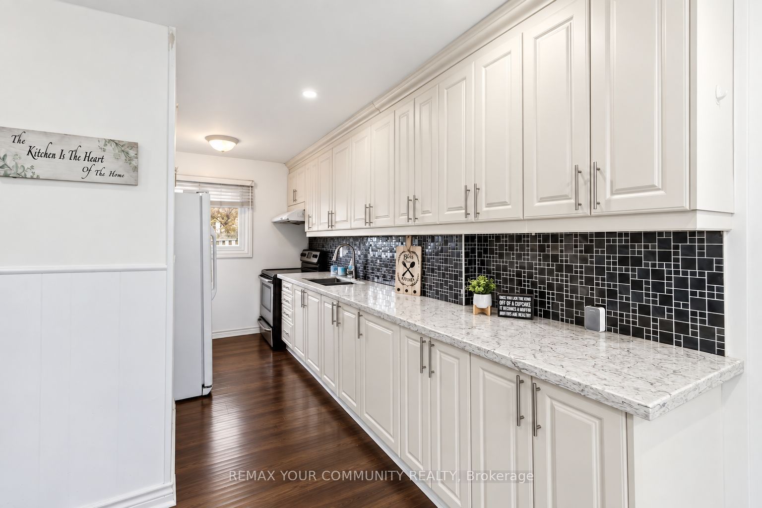 11 Grantbrook Court Property Photo 1