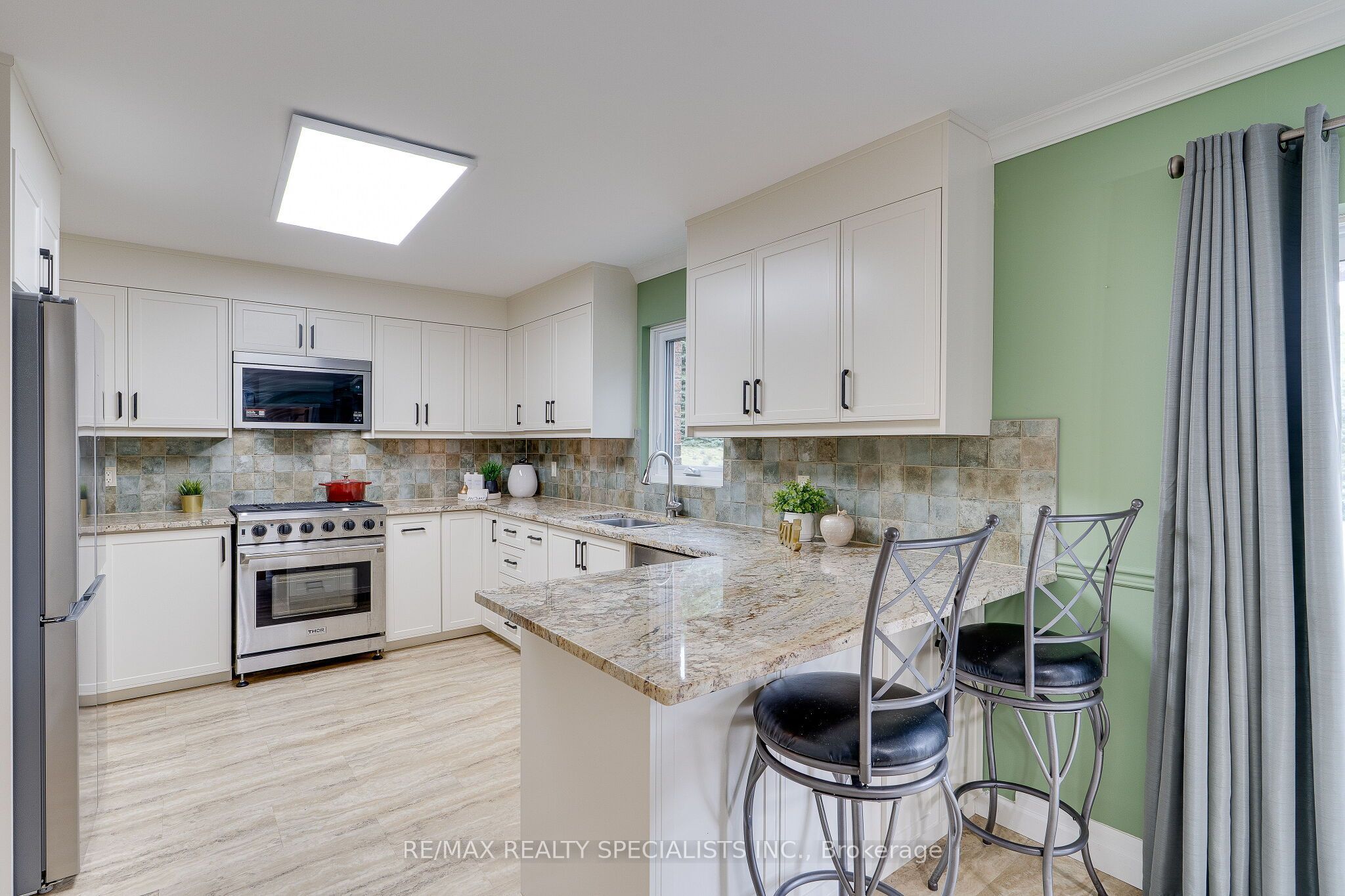 44 George Crescent Property Photo 16