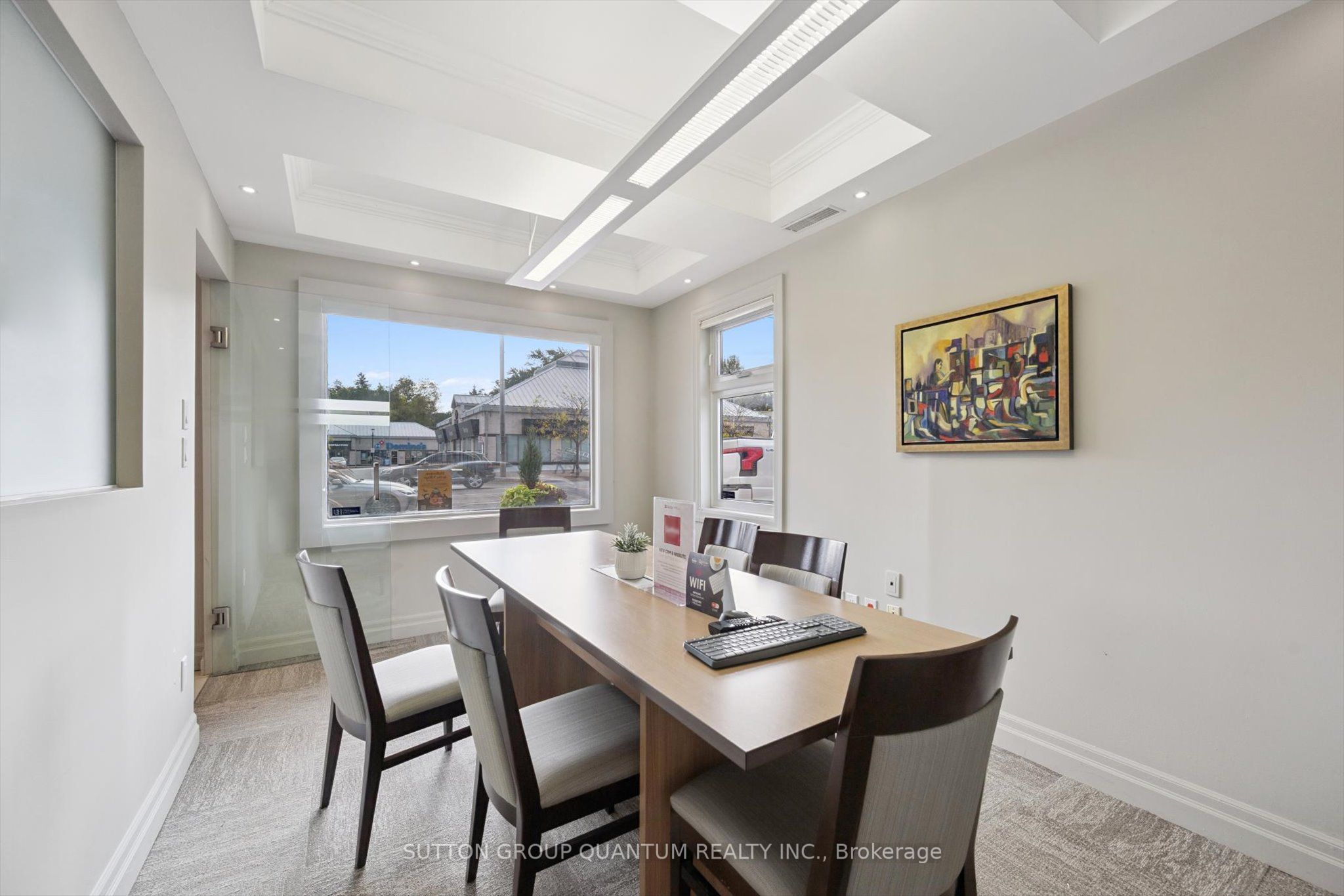 1673 Lakeshore Road W Property Photo 7