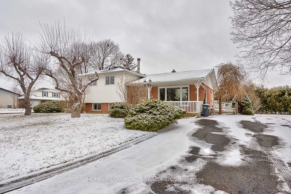 35 Edenborough Drive Property Photo 1