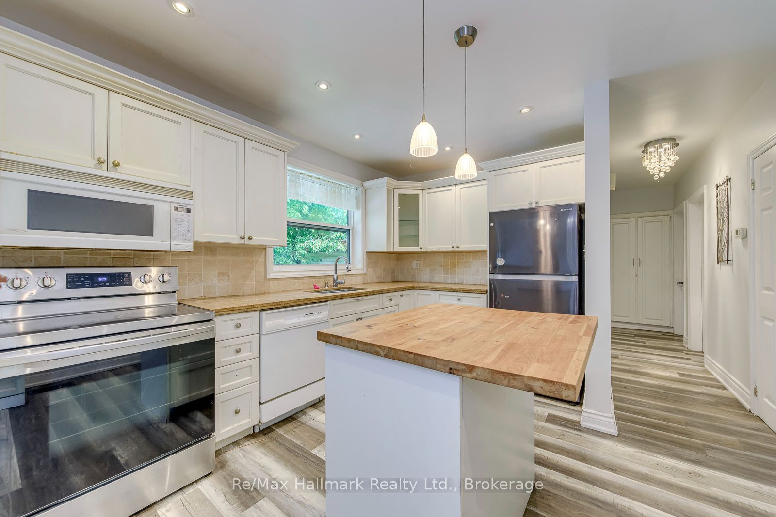463 Candler Road Property Photo 18