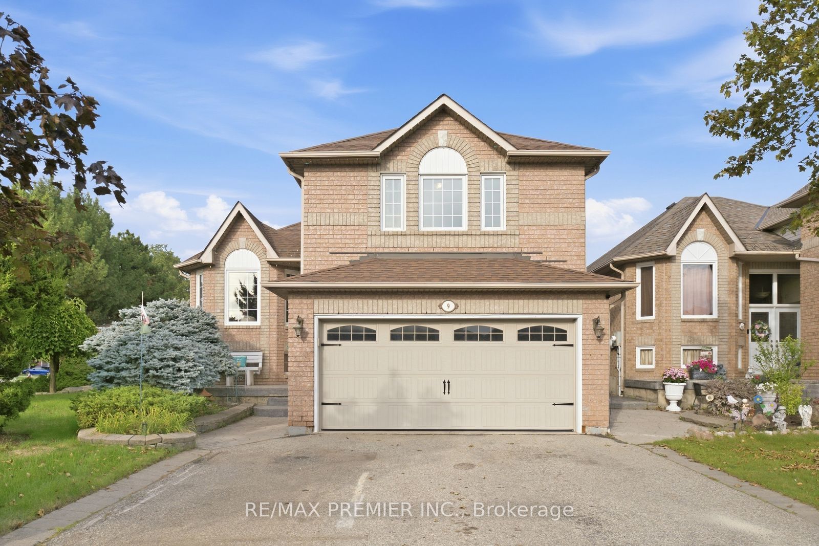 9 Sant Farm Drive