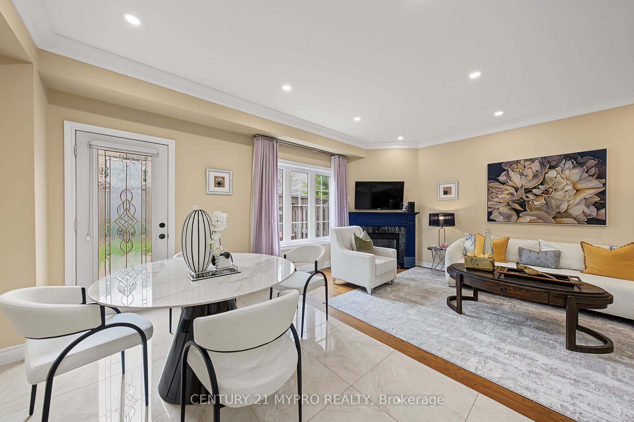 1371 Kestell Boulevard Property Photo 13