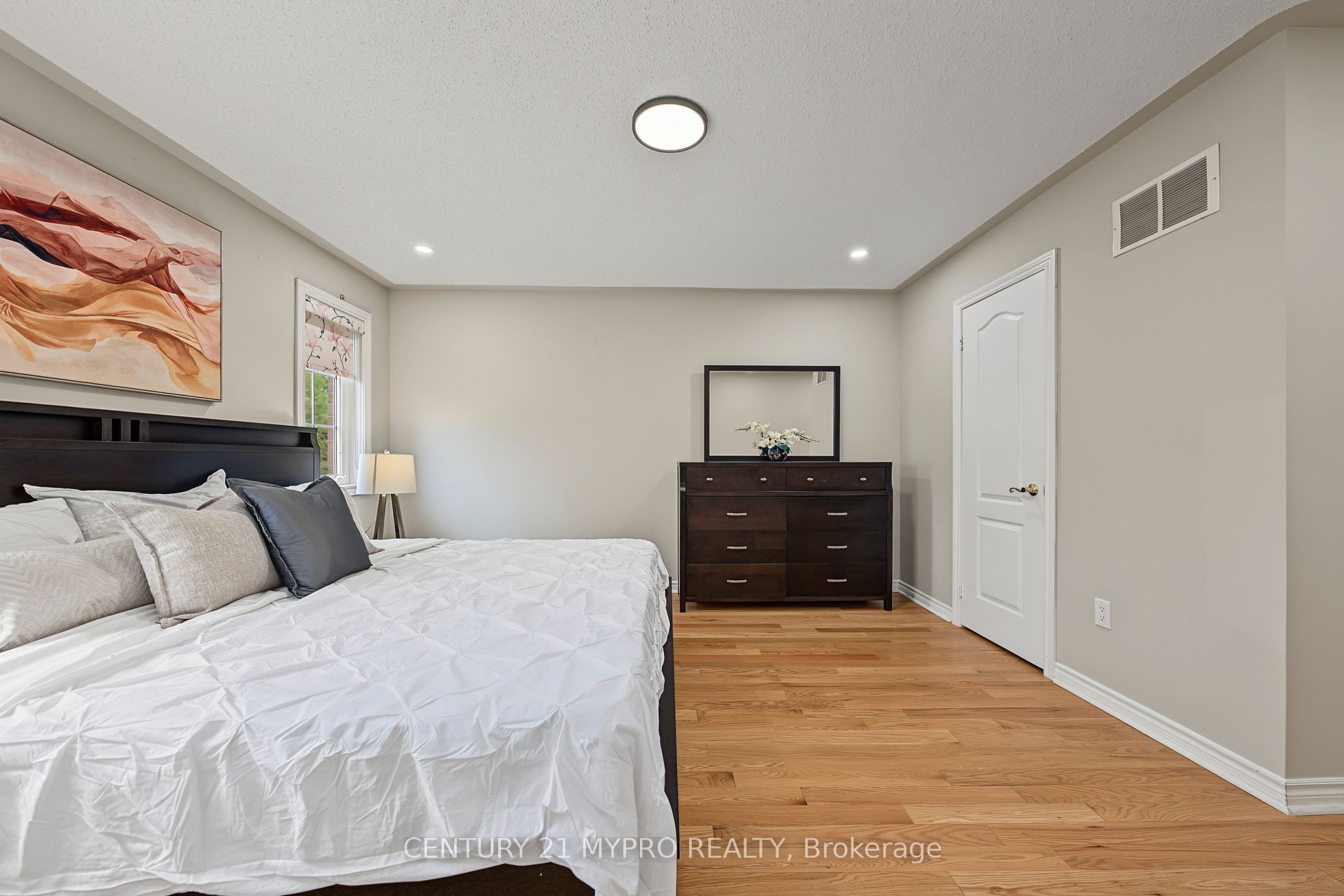 1371 Kestell Boulevard Property Photo 23