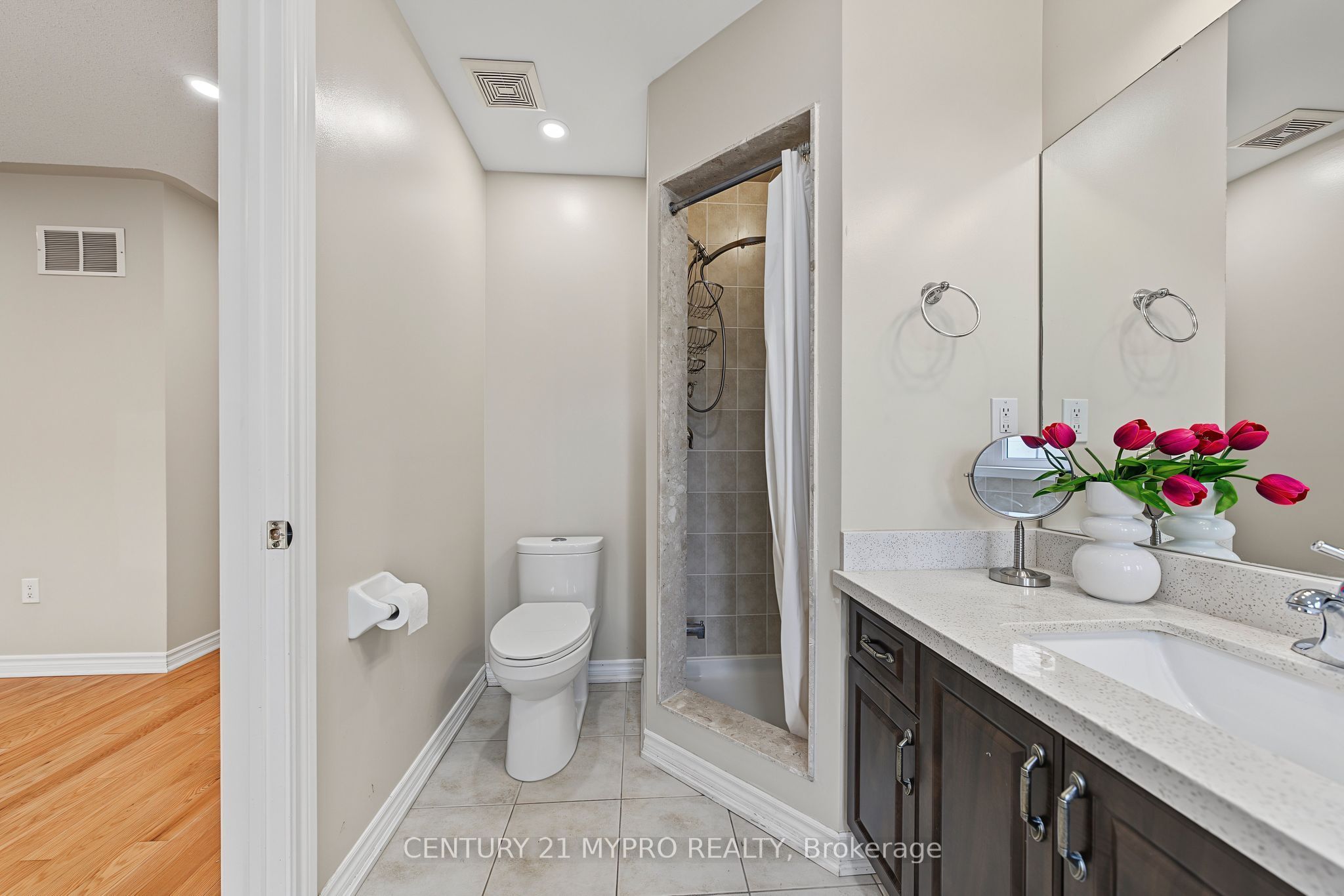 1371 Kestell Boulevard Property Photo 26