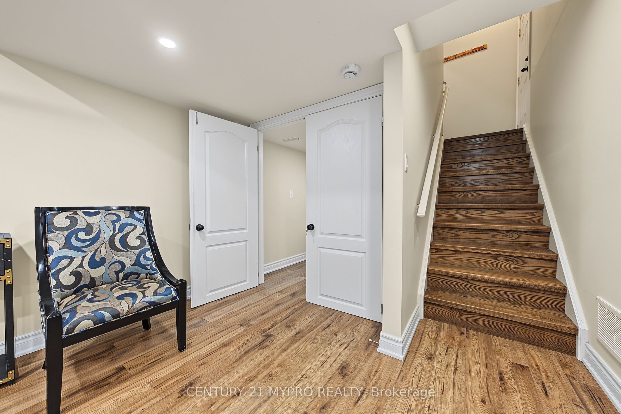 1371 Kestell Boulevard Property Photo 34