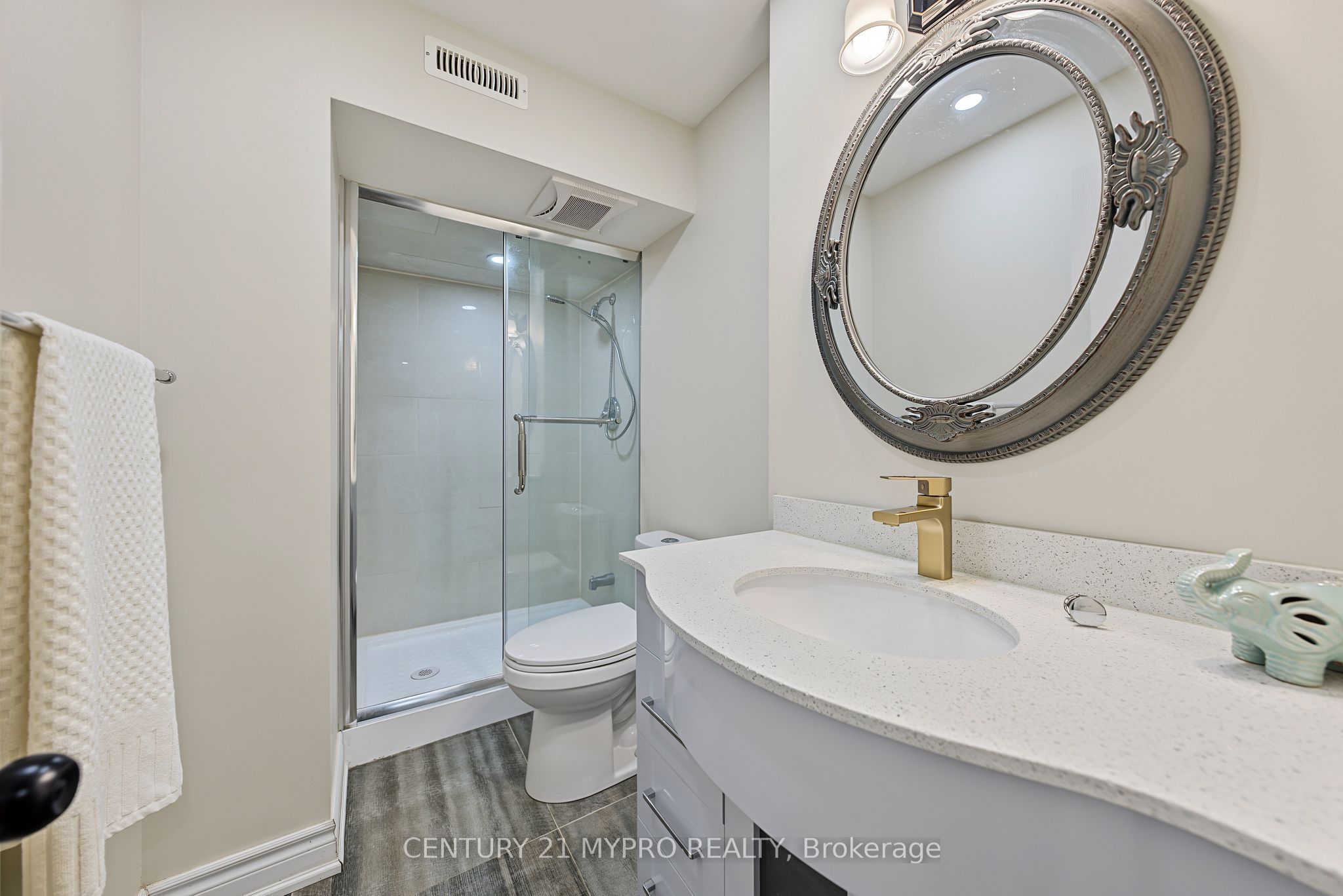 1371 Kestell Boulevard Property Photo 40
