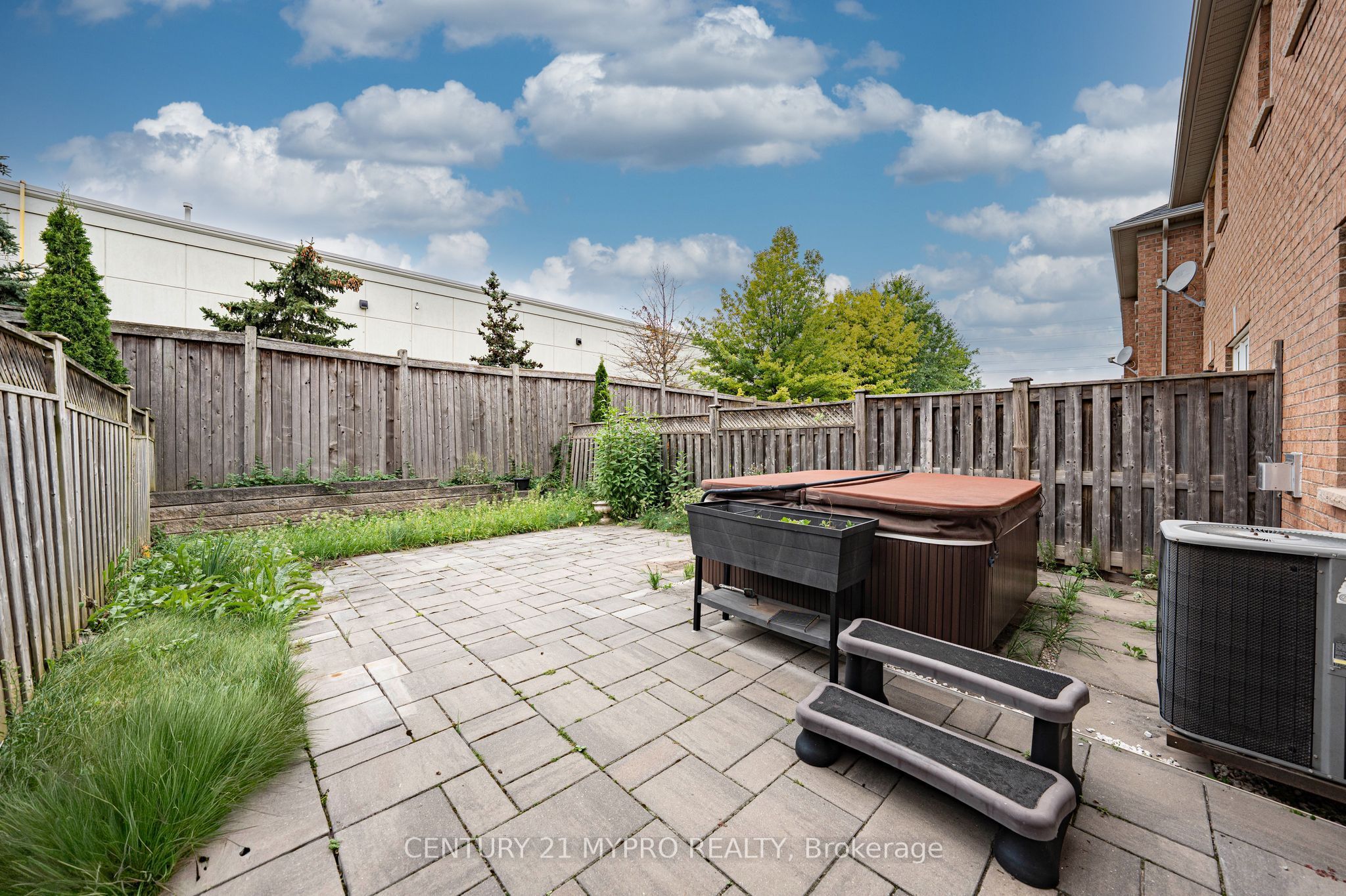 1371 Kestell Boulevard Property Photo 46