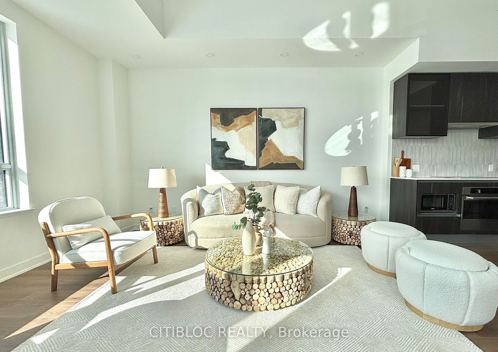 405 Dundas Street W 210 Property Photo 10