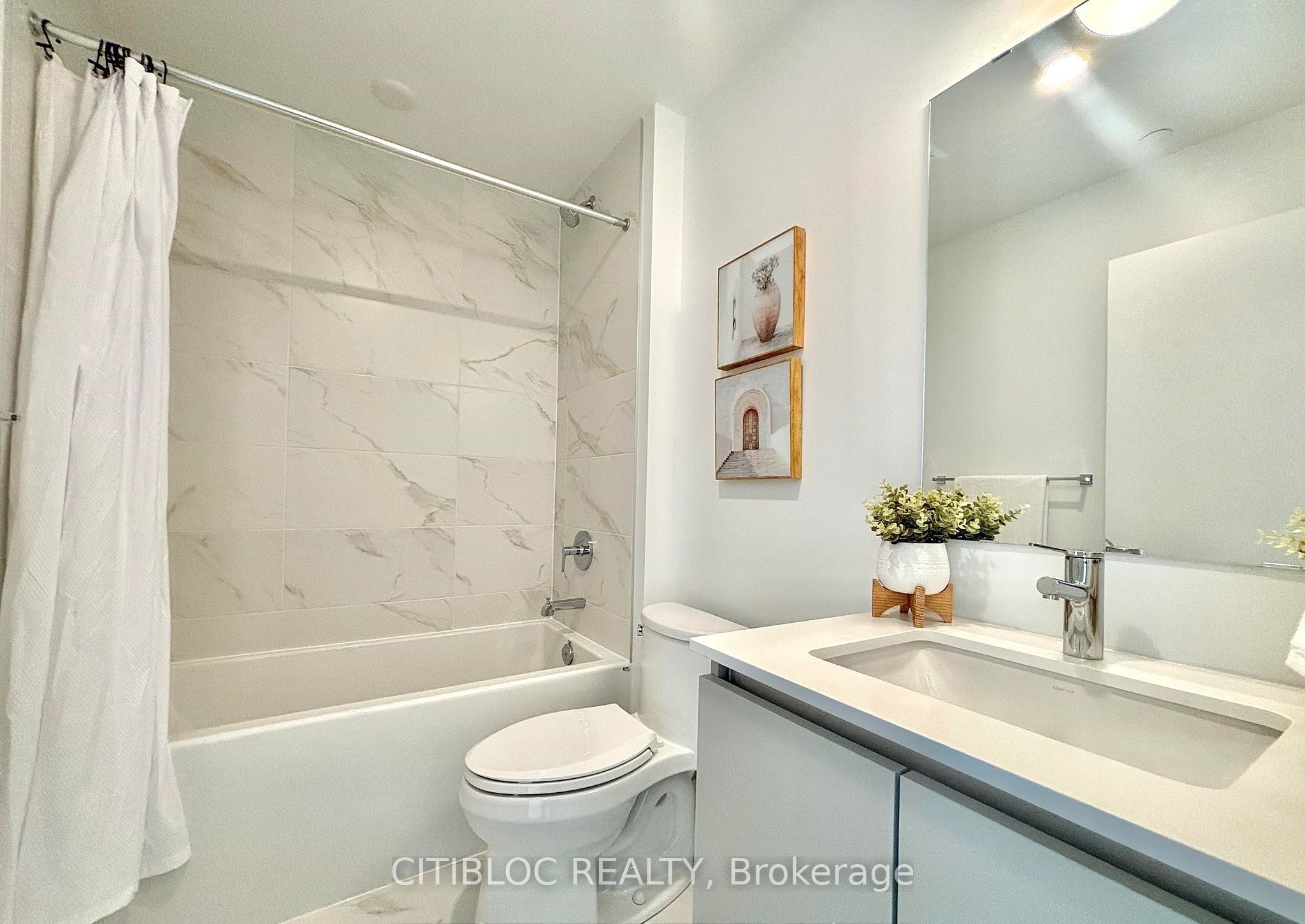 405 Dundas Street W 210 Property Photo 12