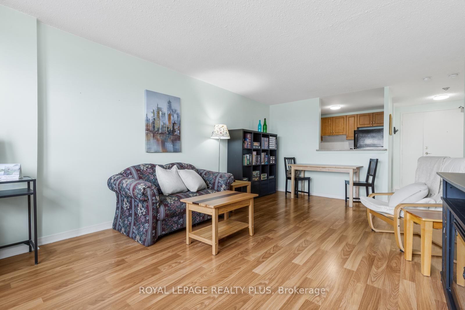 6720 Glen Erin Drive 1012 Property Photo 11