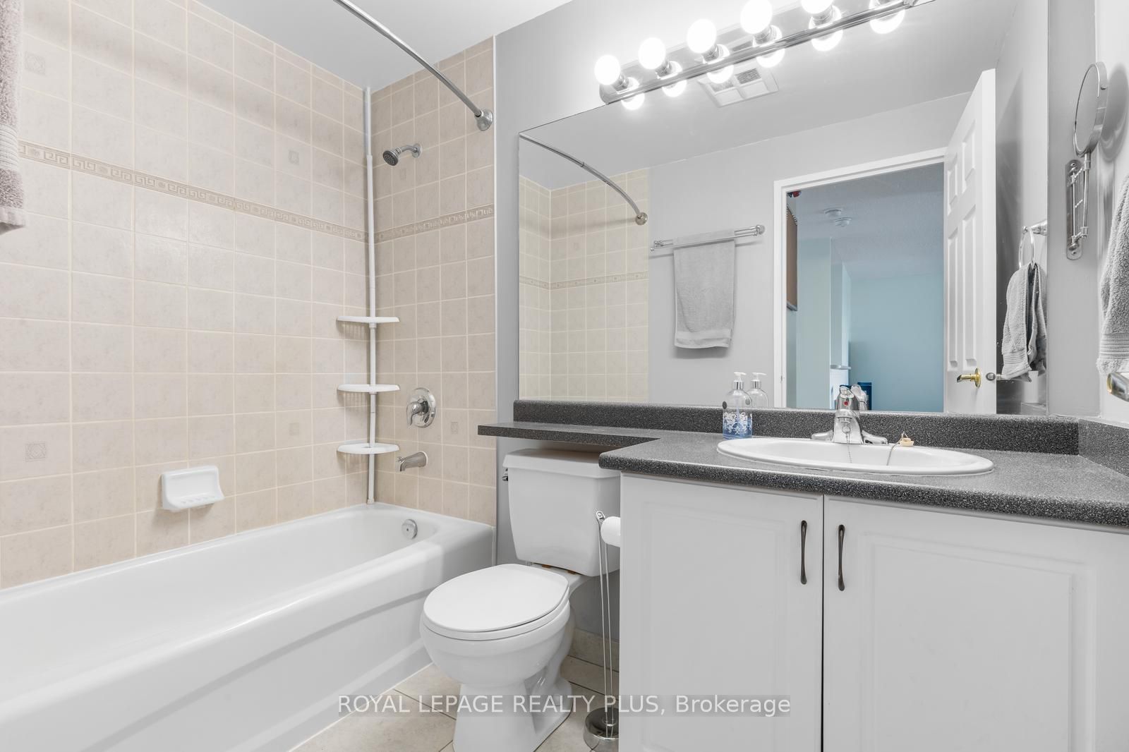 6720 Glen Erin Drive 1012 Property Photo 16