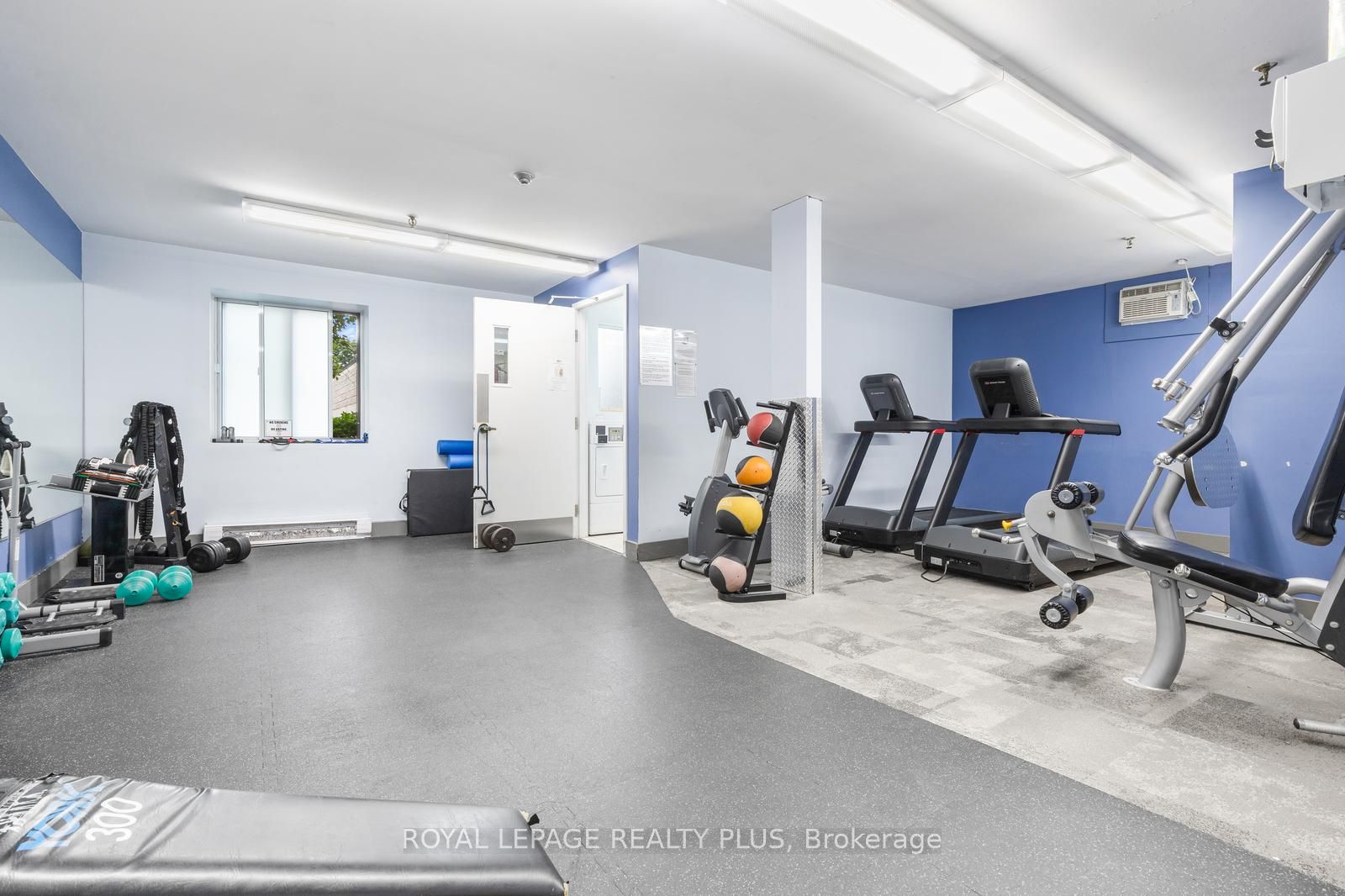 6720 Glen Erin Drive 1012 Property Photo 24