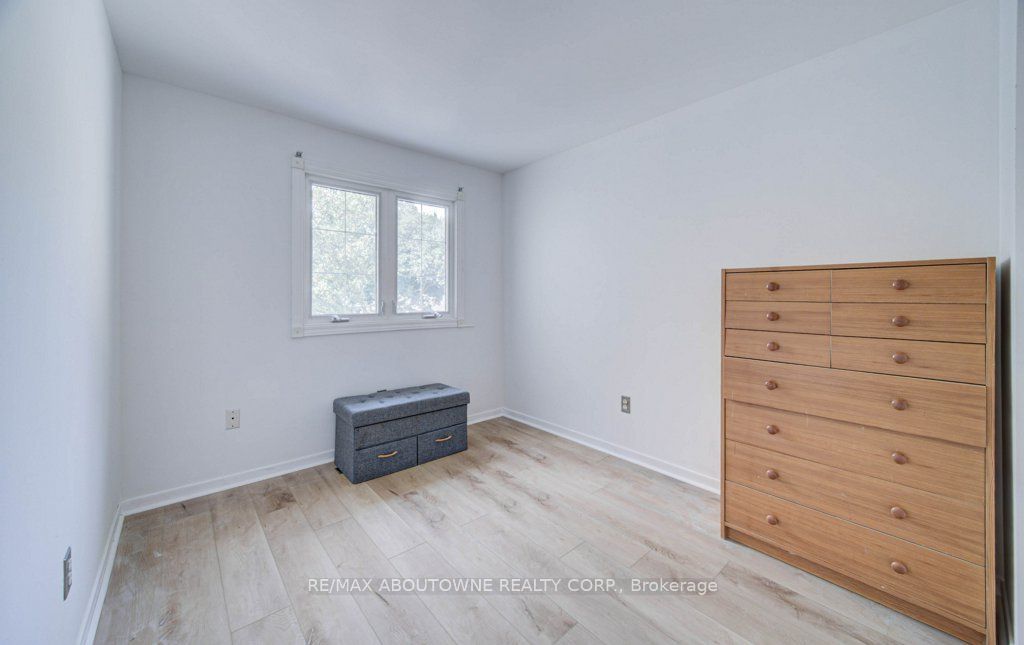 1012 Elizabeth Place Property Photo 13