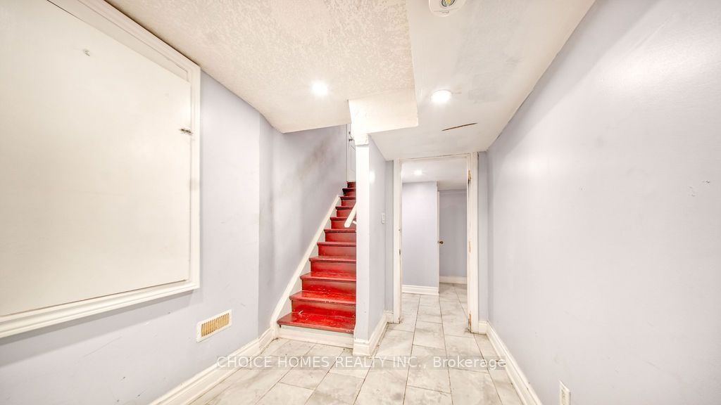 27 Savita Road Property Photo 37