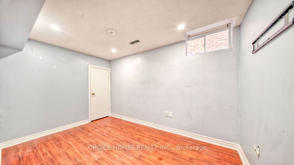 27 Savita Road Property Photo 39