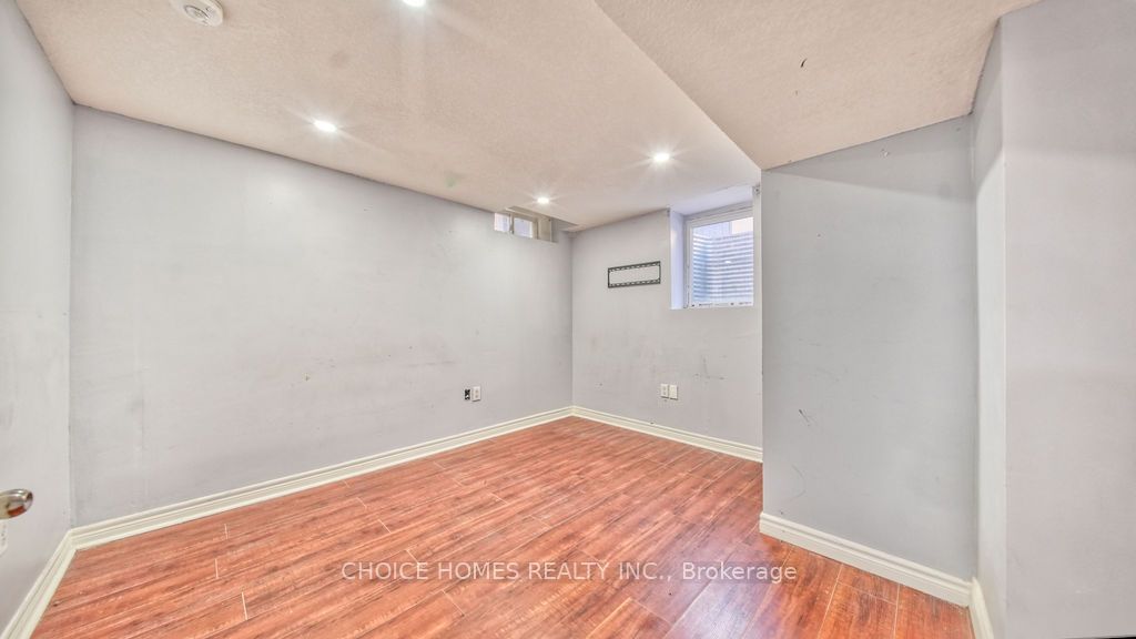 27 Savita Road Property Photo 40