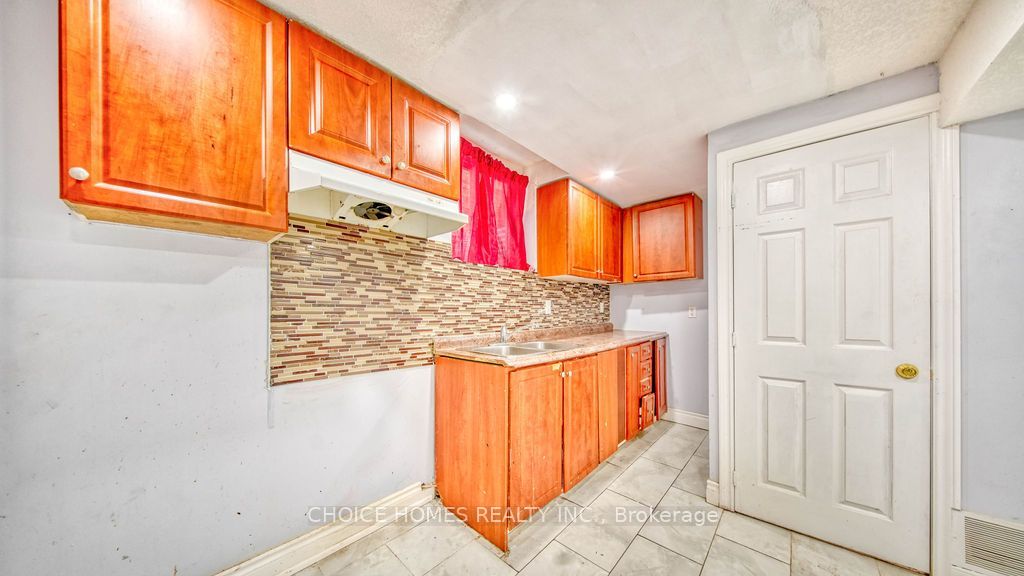 27 Savita Road Property Photo 42