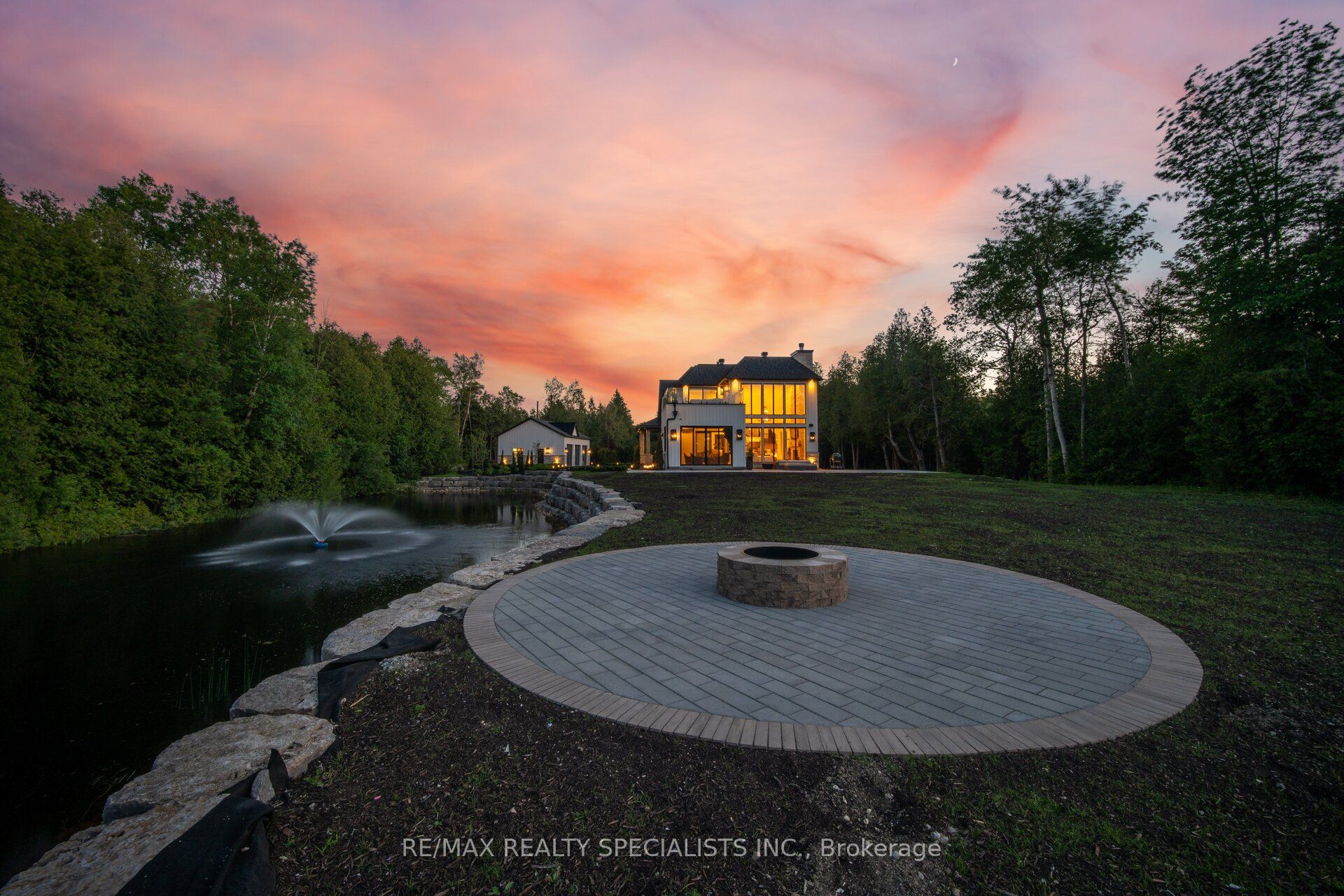 16735 Shaws Creek Road Property Photo 3