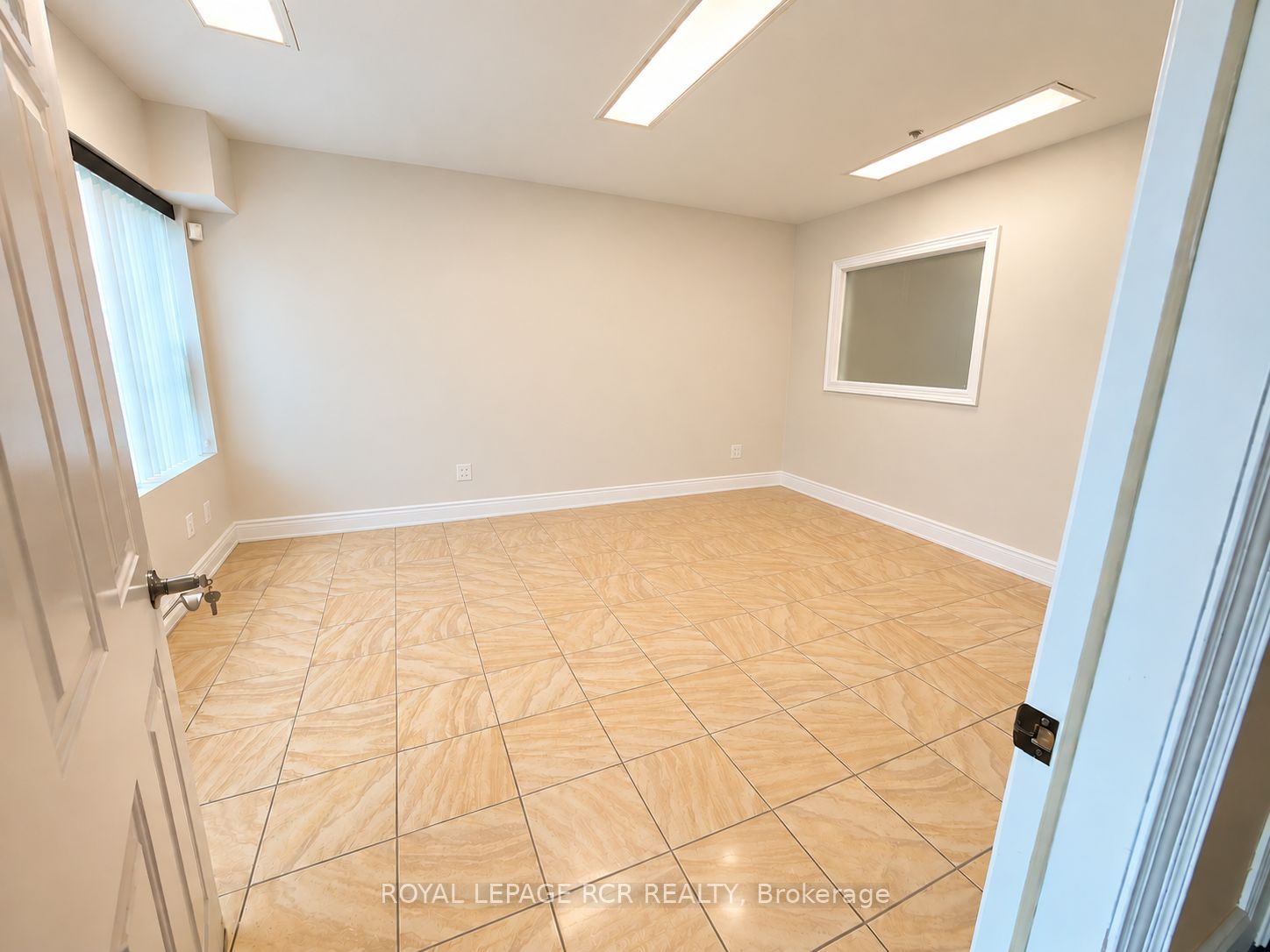 365 Healey Road 22 Property Photo 4