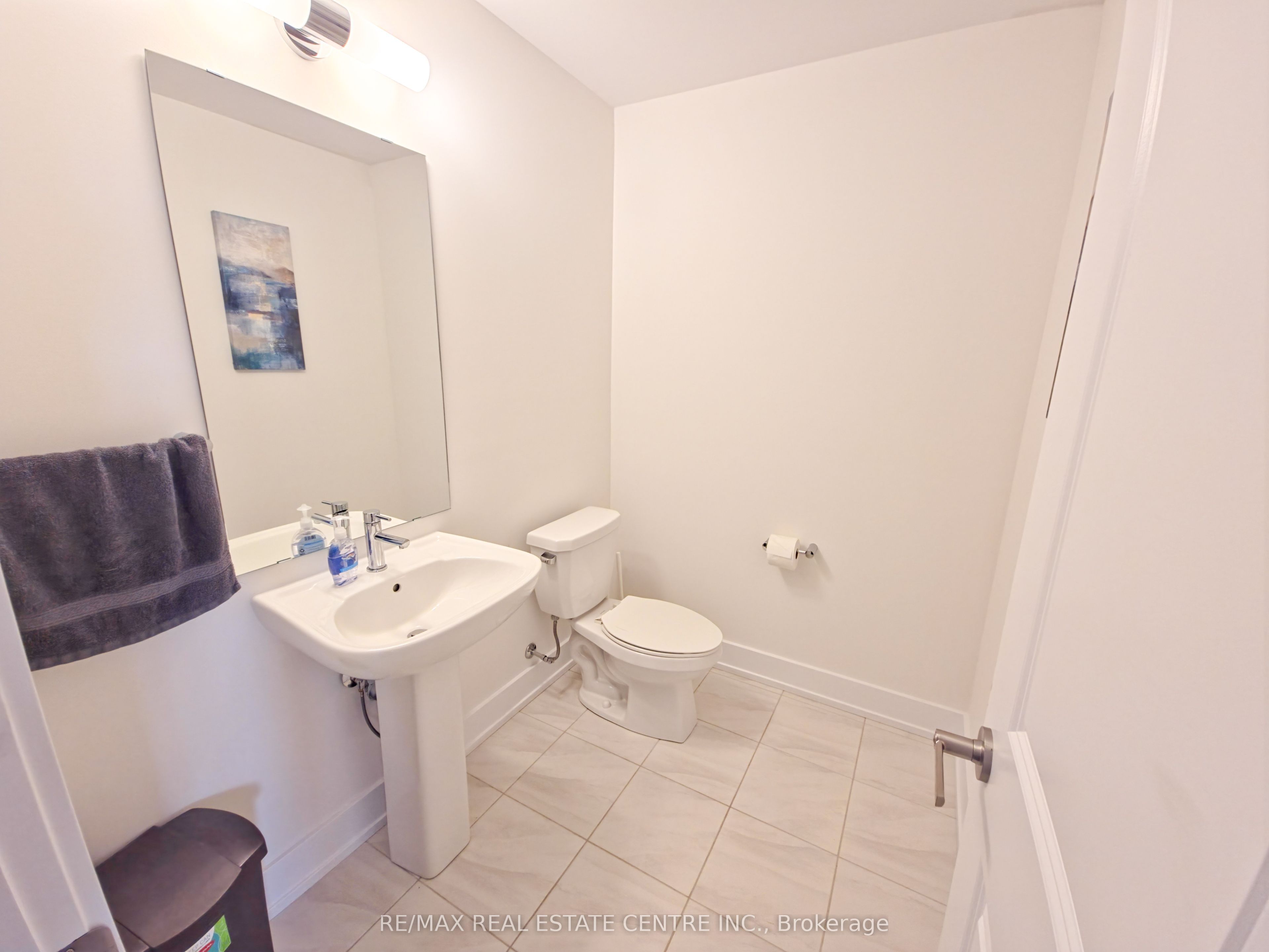 2273 Turnberry Drive 66 Property Photo 6