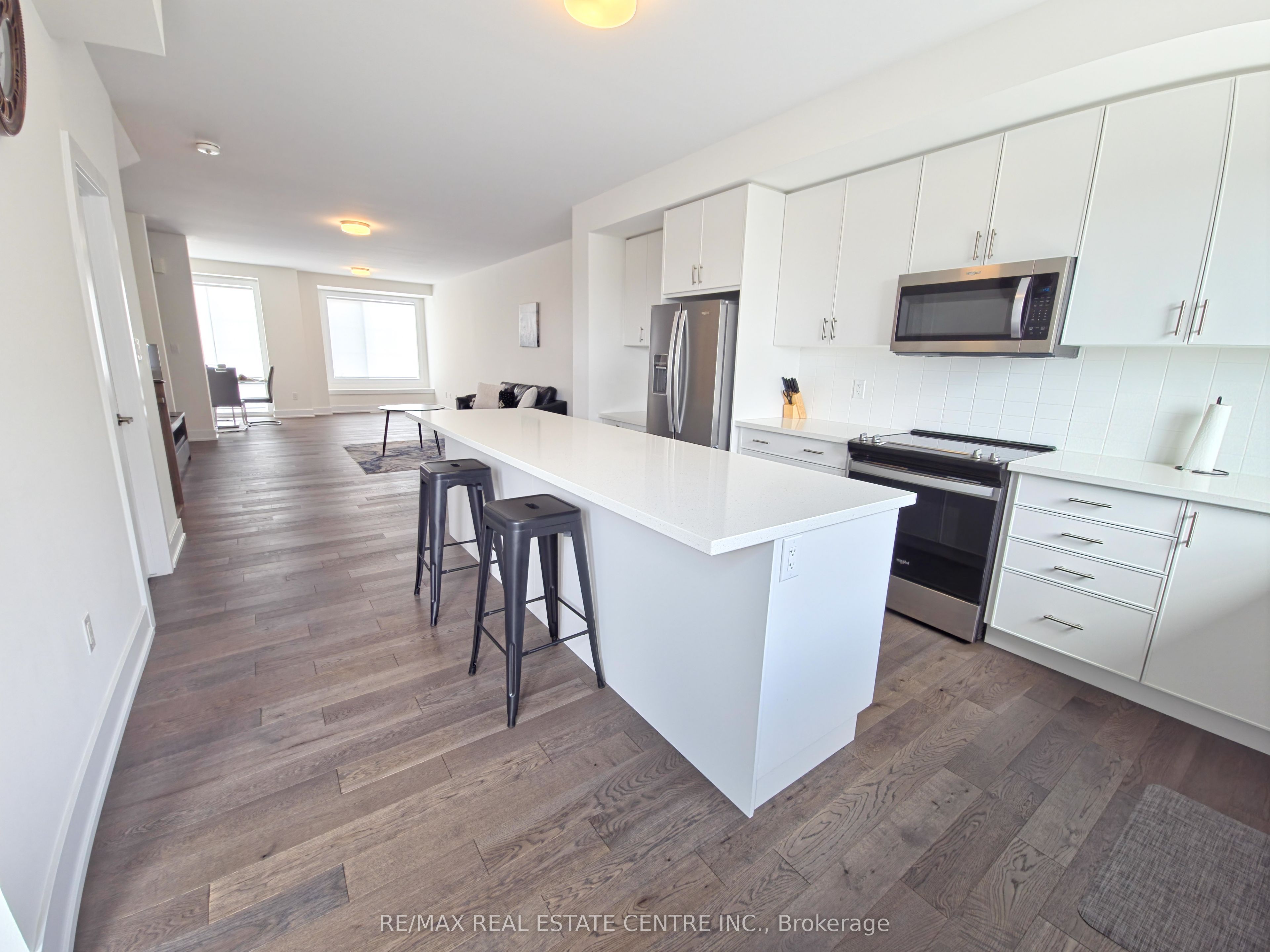 2273 Turnberry Drive 66 Property Photo 12