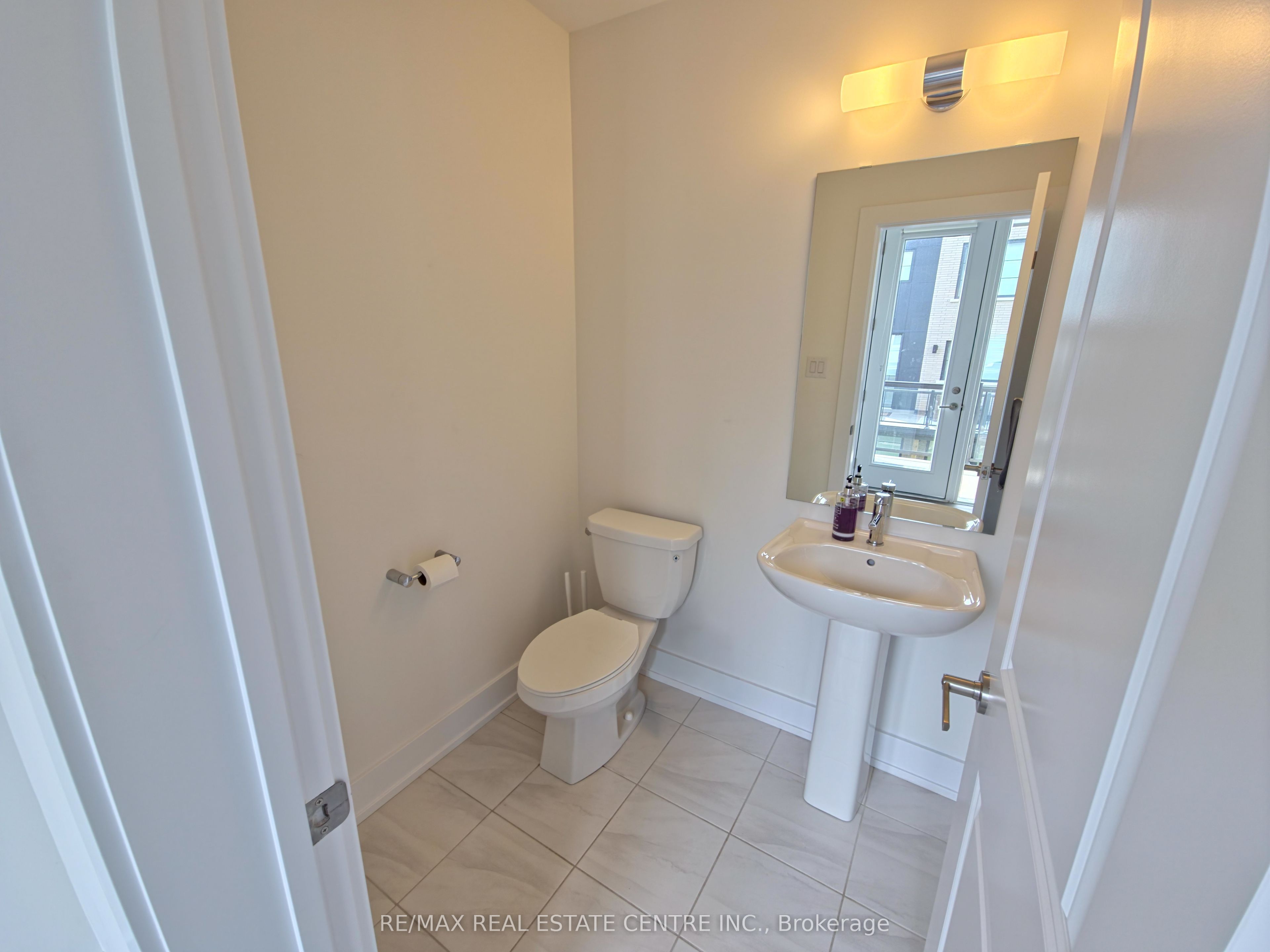 2273 Turnberry Drive 66 Property Photo 18