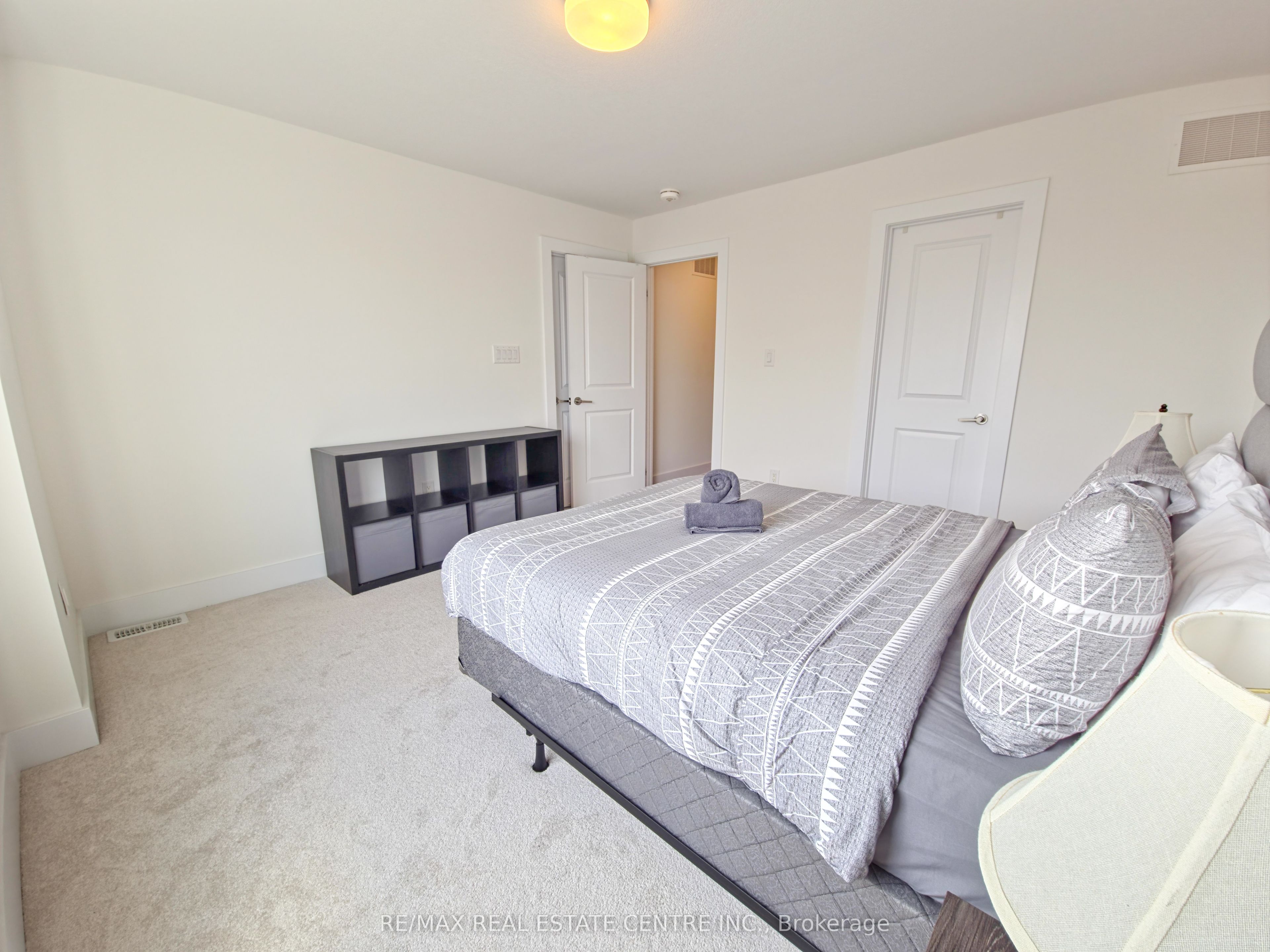 2273 Turnberry Drive 66 Property Photo 26