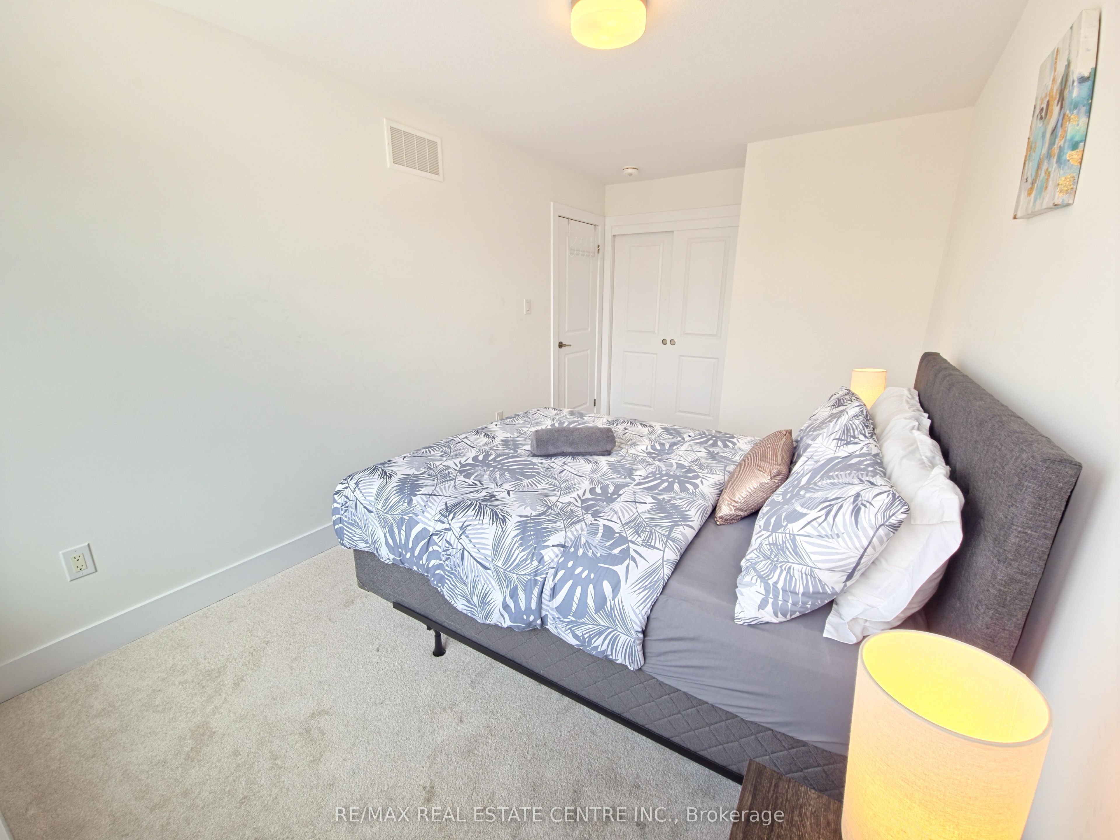 2273 Turnberry Drive 66 Property Photo 30