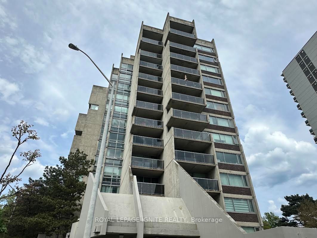 20 Speers Road 407 Property Photo 1