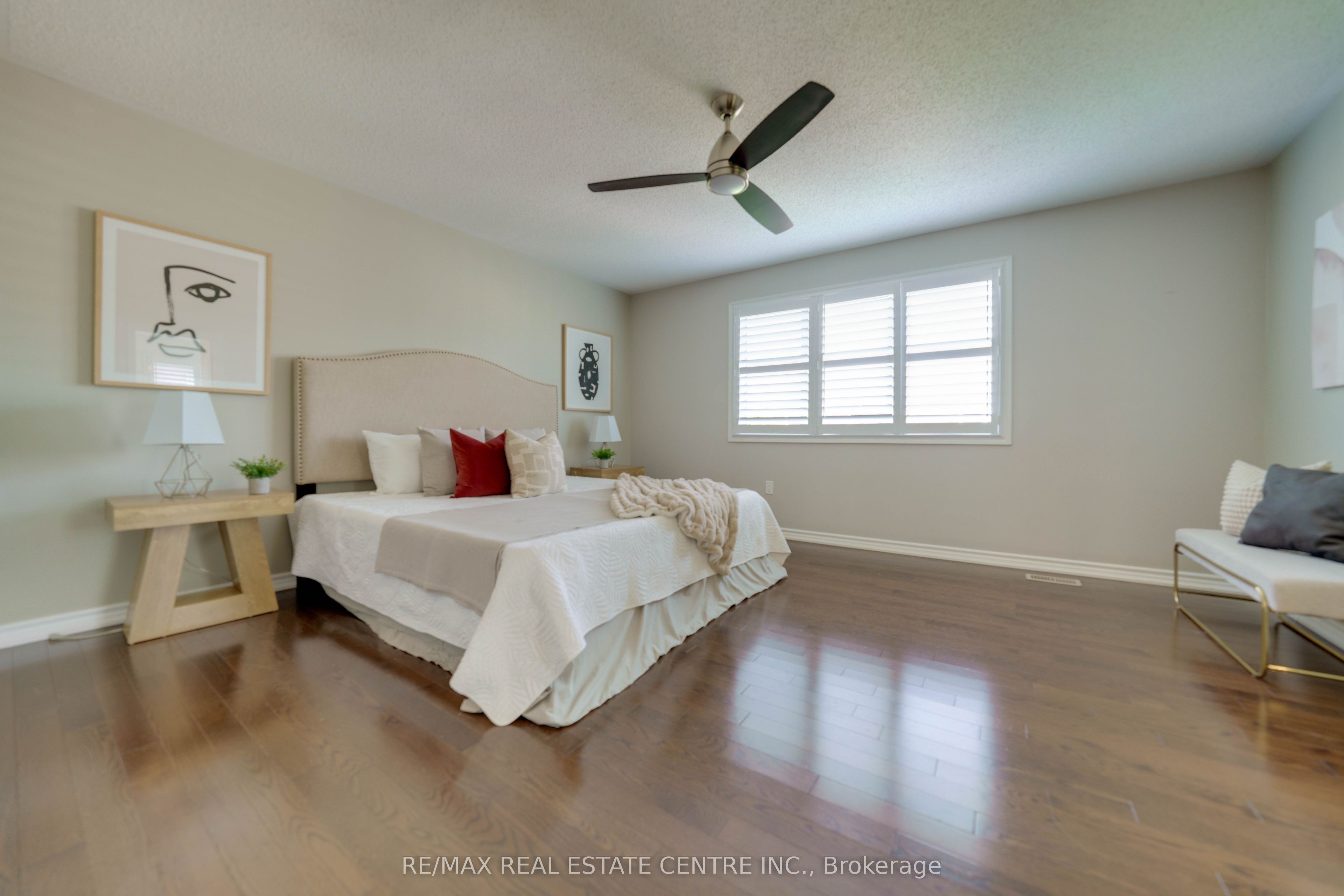 907 Etherington Way Property Photo 17