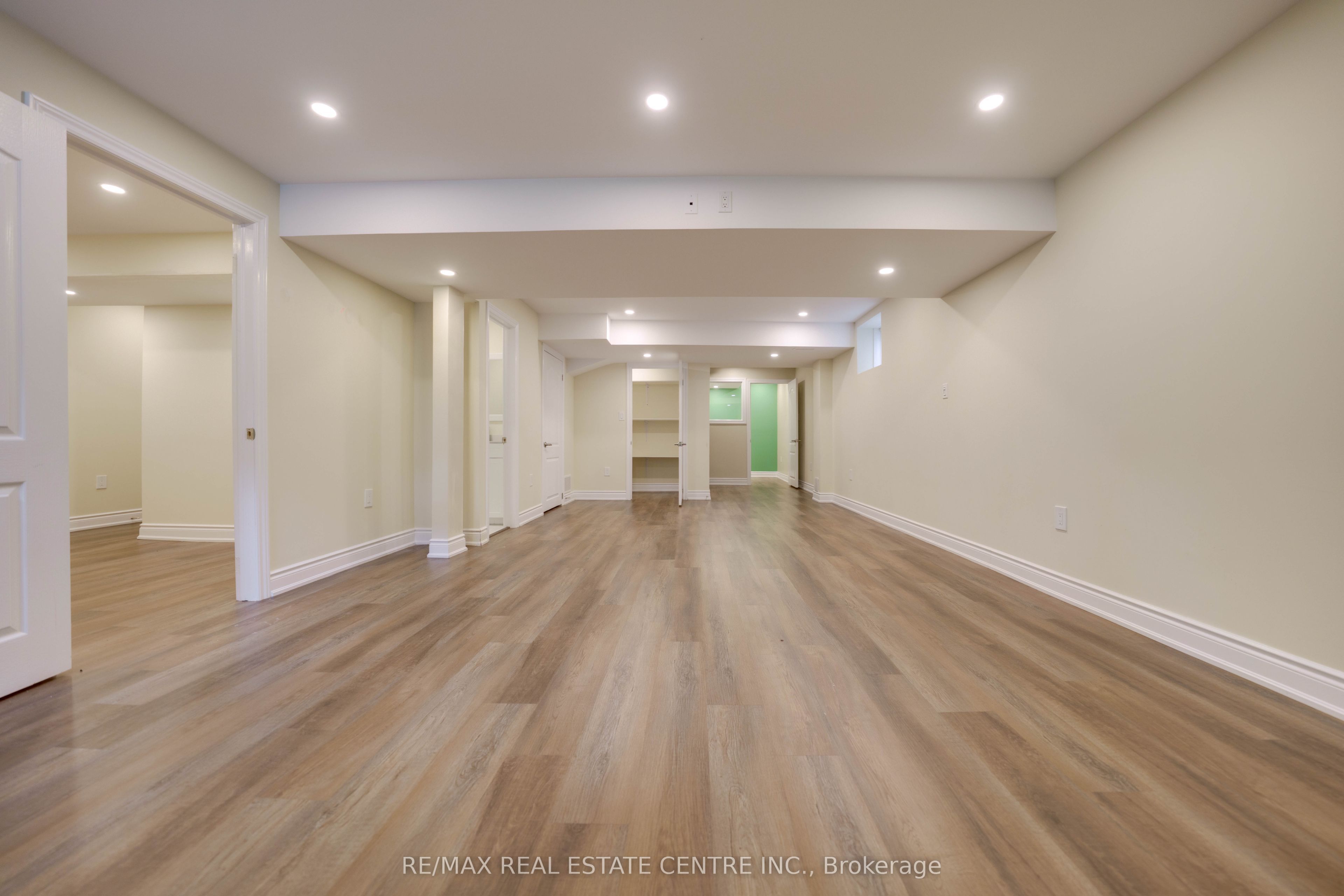 907 Etherington Way Property Photo 37