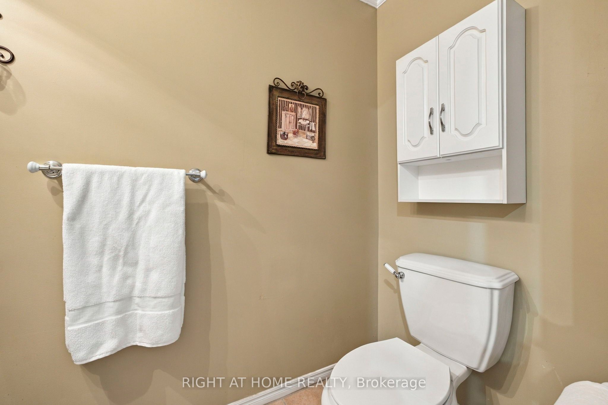 20 Mowat Court Property Photo 11