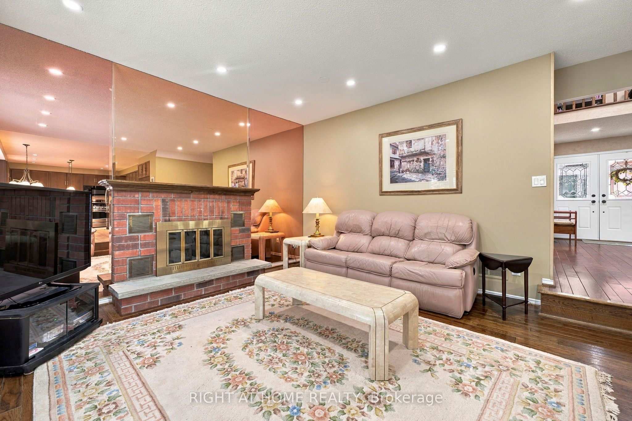 20 Mowat Court Property Photo 22