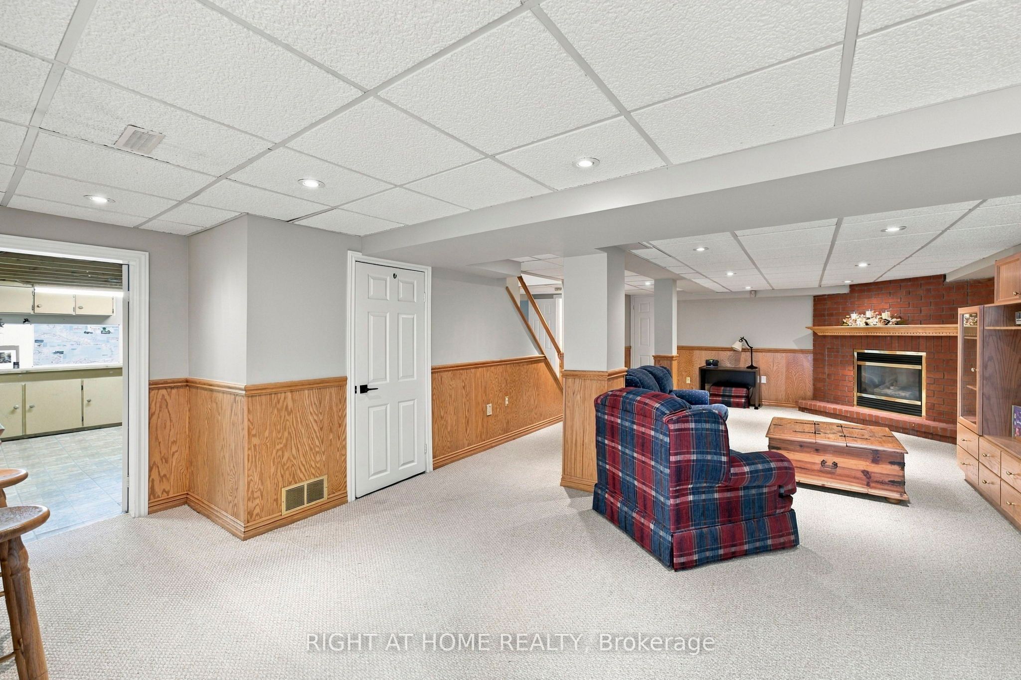 20 Mowat Court Property Photo 39